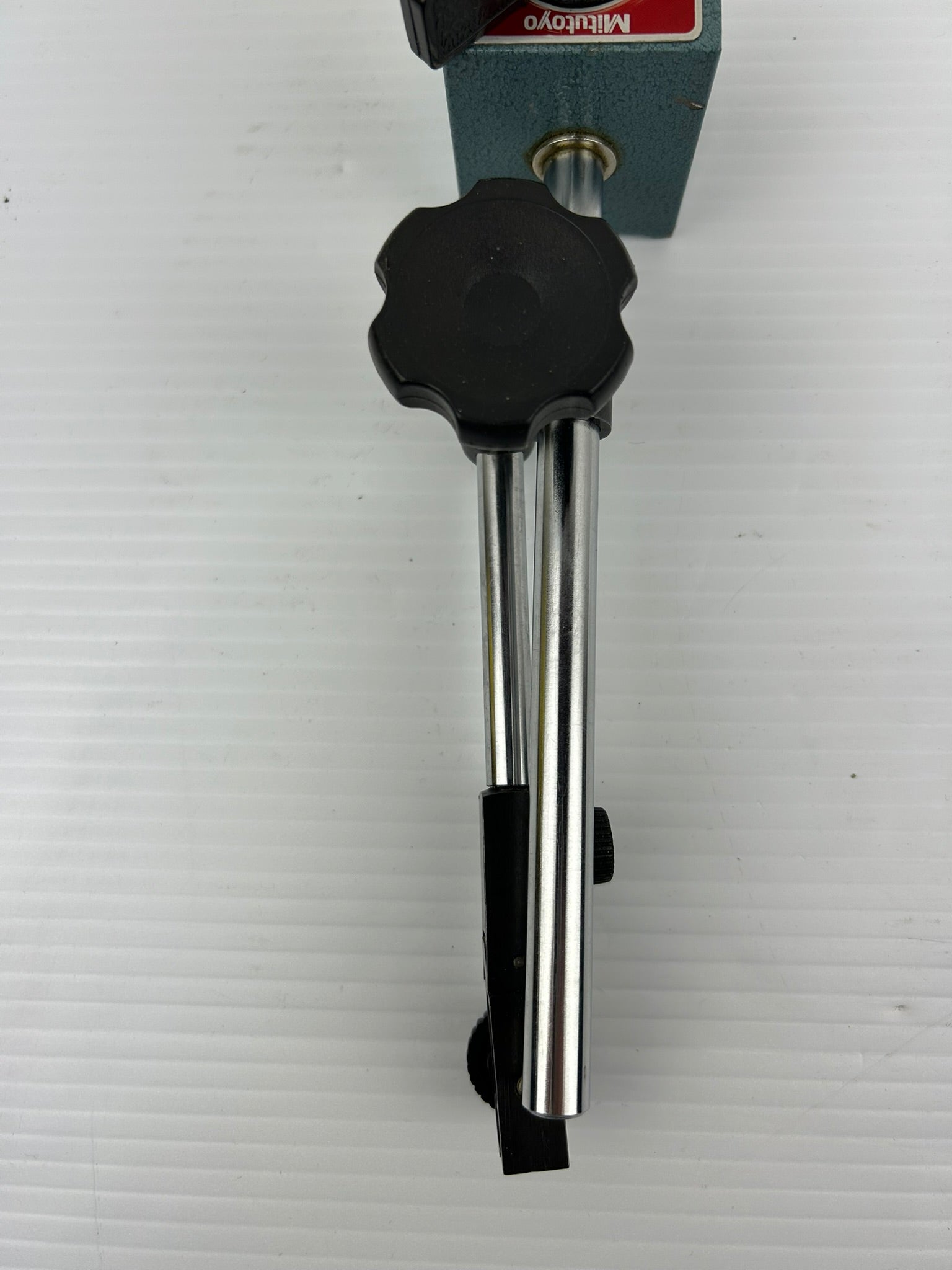 Mitutoyo 7011S Magnetic Base On/Off Switch