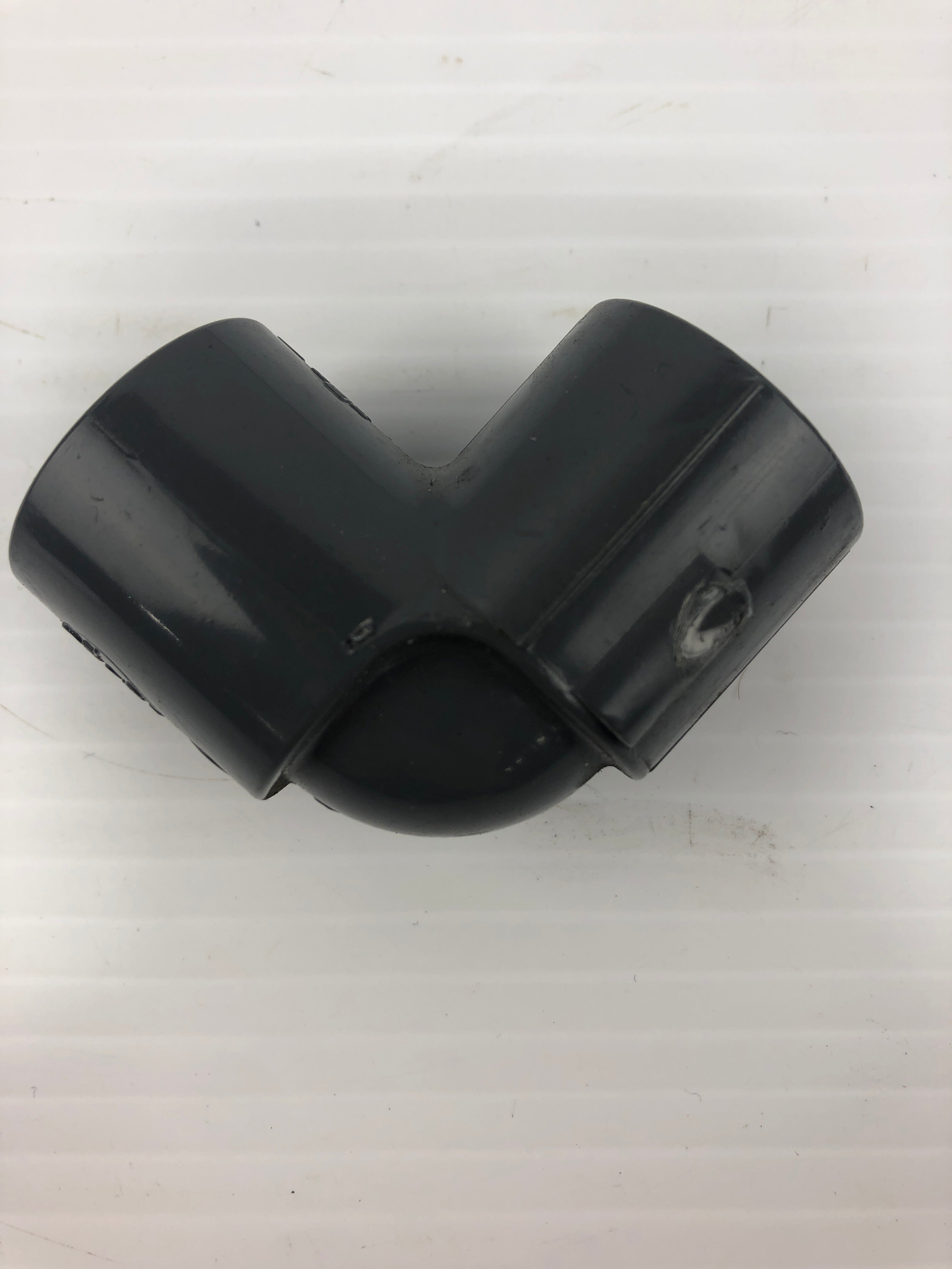 NIBCO Chemtrol D2467 1/2" Tee Gray SCH80