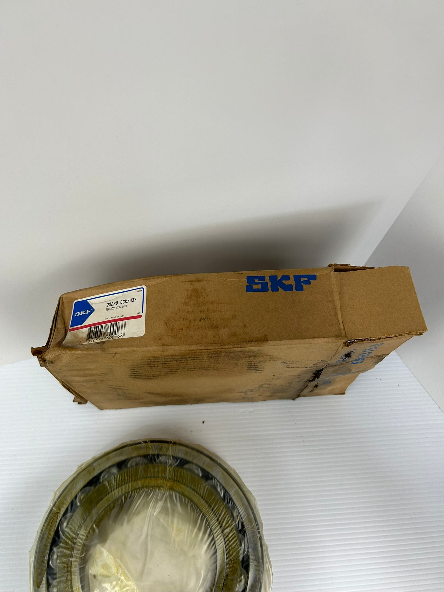 SKF 22228 CCK/W33 Roller Bearing 22228CCKW33