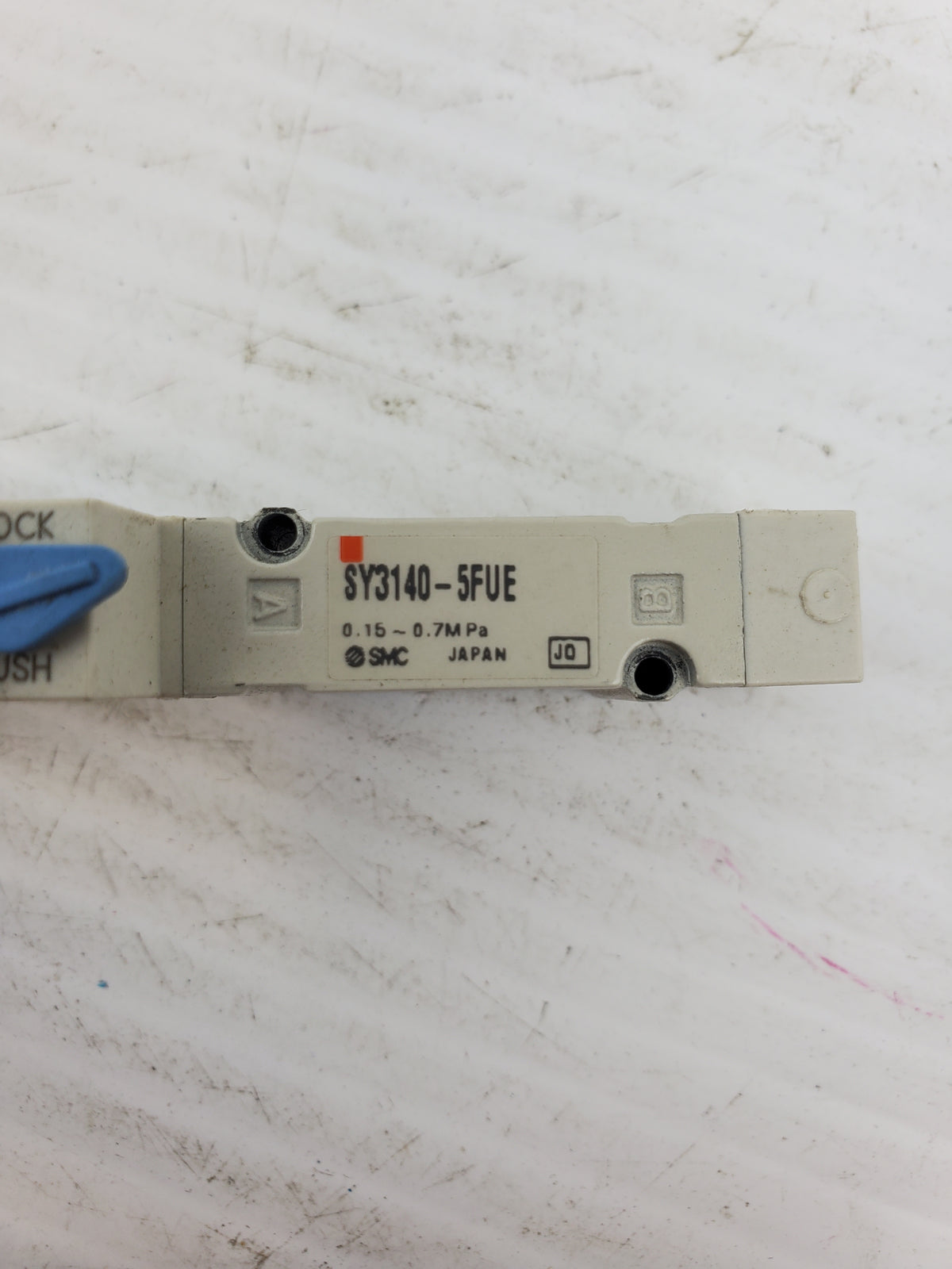 SMC SY3140-5FUE Solenoid Valve 0.15-0.7MPa SY31405FUE
