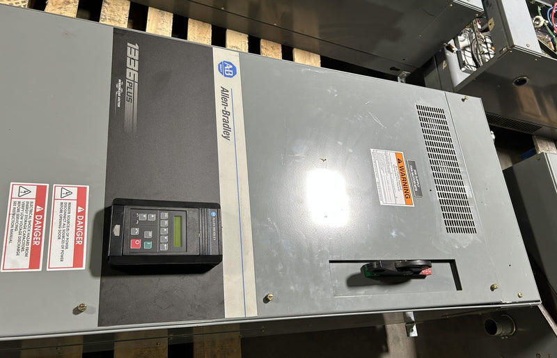 Allen-Bradley 1336 Plus Vector Drive 1336S-B060V-AA-DS-GM1C-HA2C-L6EC Series A