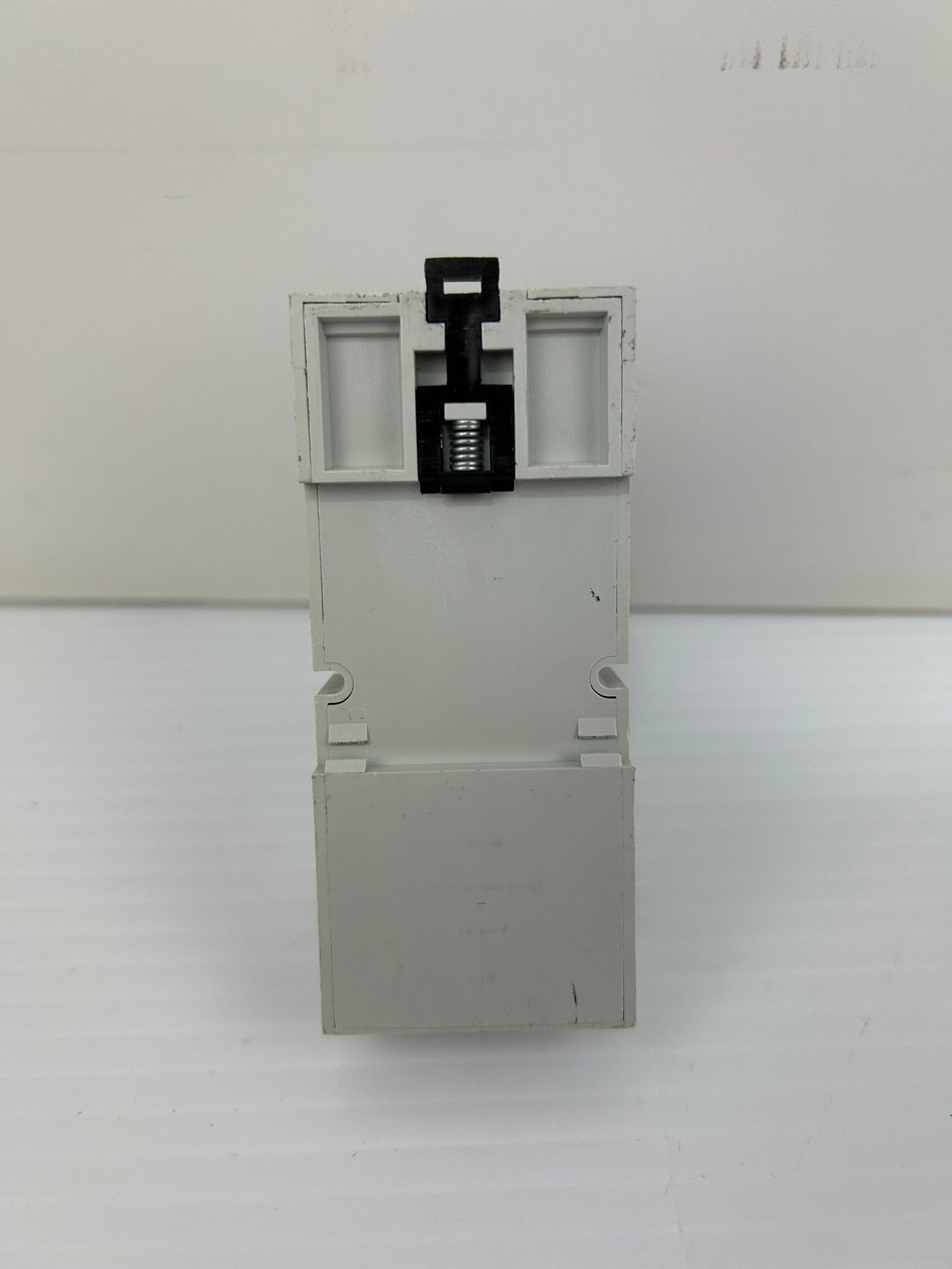 Allen-Bradley 700-HB33Z24 Relay Ser E with 700-HN153 Base - Lot of 5