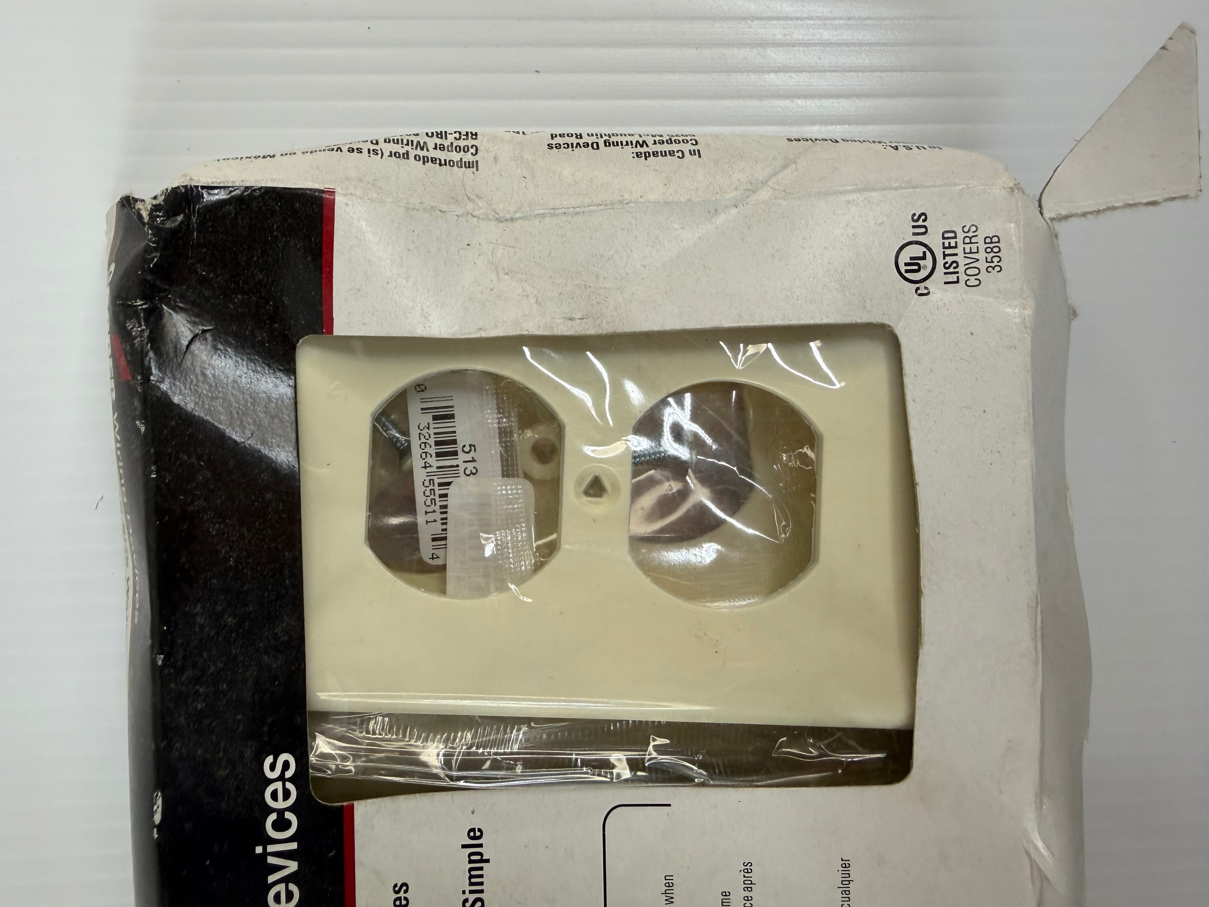 Cooper Wiring 1-Gang Receptable 5132A-L Box of 10 Almond