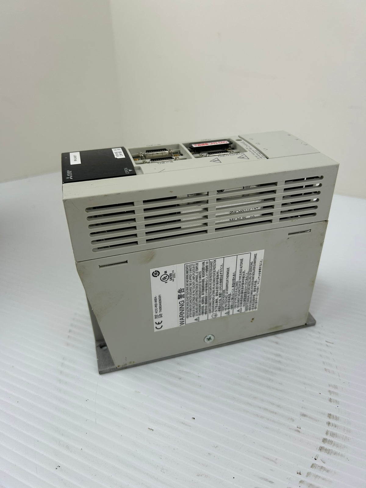 Mitsubishi MR-J2-60CT AC Servo Drive 0.6kW 3.6A 170V 3PH CNC