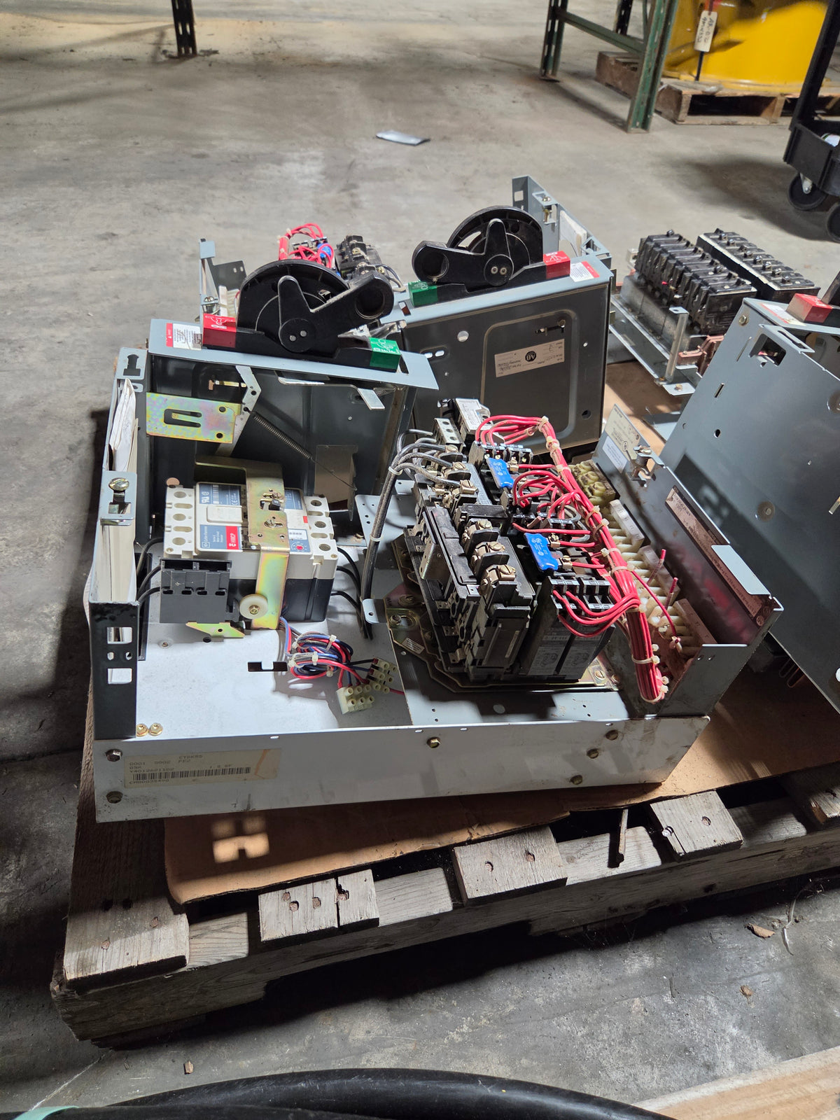 Allen-Bradley 2107B MCC Bucket Size 1 FVR 15A Breaker 3HP 3PH 480V - No Door