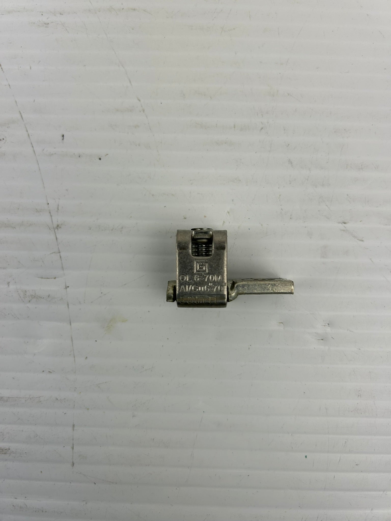 Ol-Yleisliitin OL6-70M Universal Connector - Lot of 9