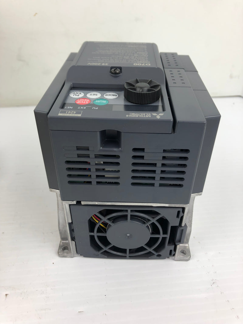 Mitsubishi FR-D720-100-N7 VFD Inverter Drive Compact