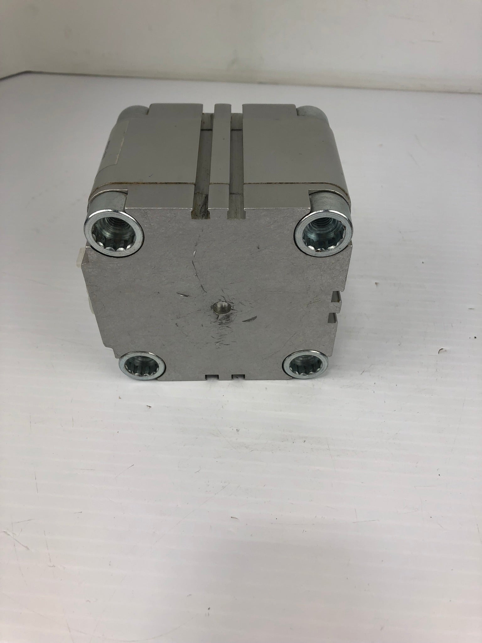Festo ADVU-80-30-A-P-A Compact Pneumatic Cylinder 156658