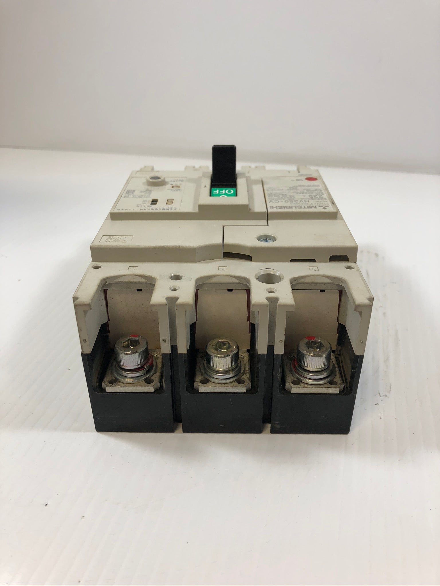 Mitsubishi Earth Leakage Circuit Breaker NV250-CV 225A 100-440VAC