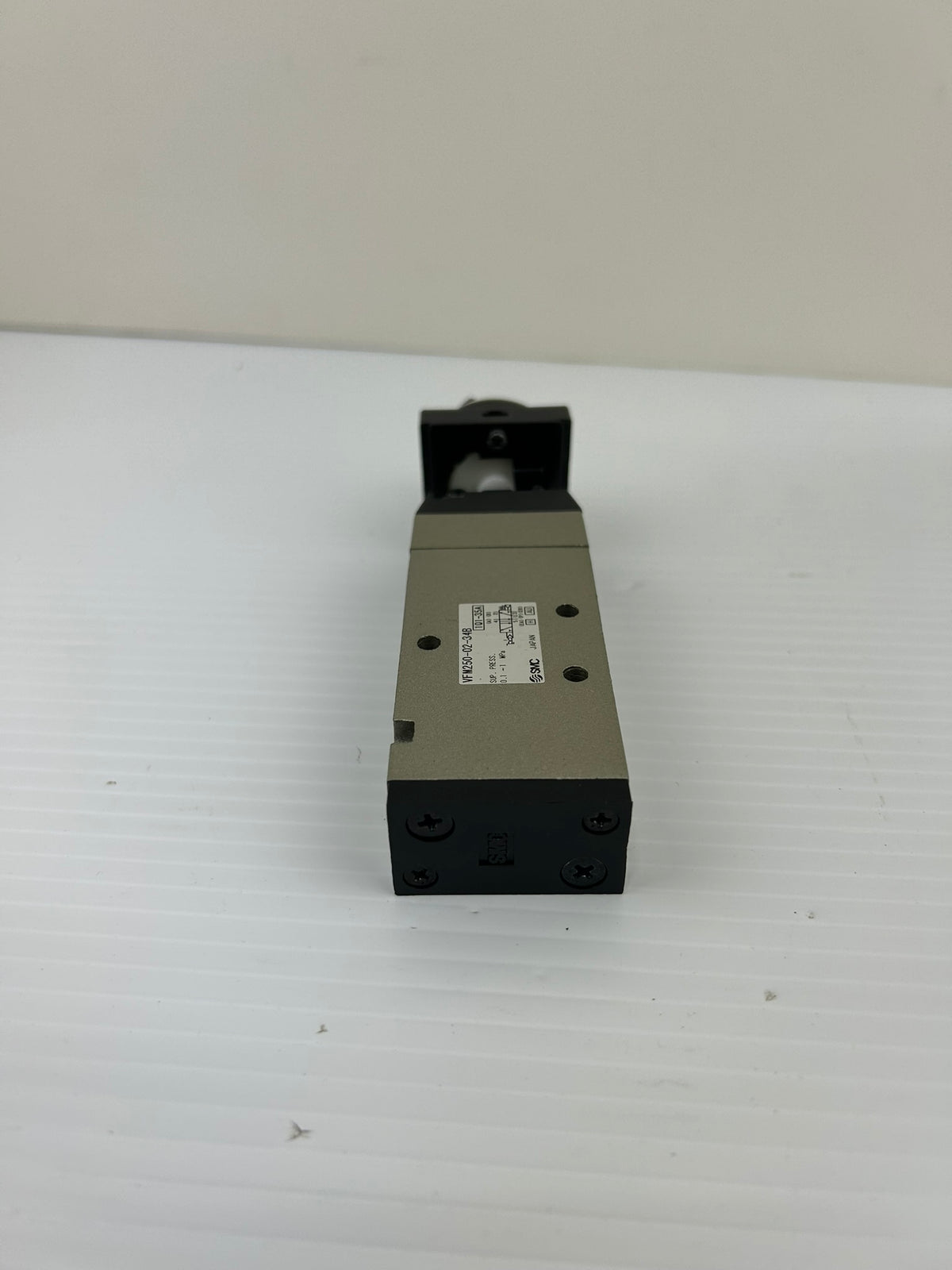 SMC VFM250-02-34B Valve