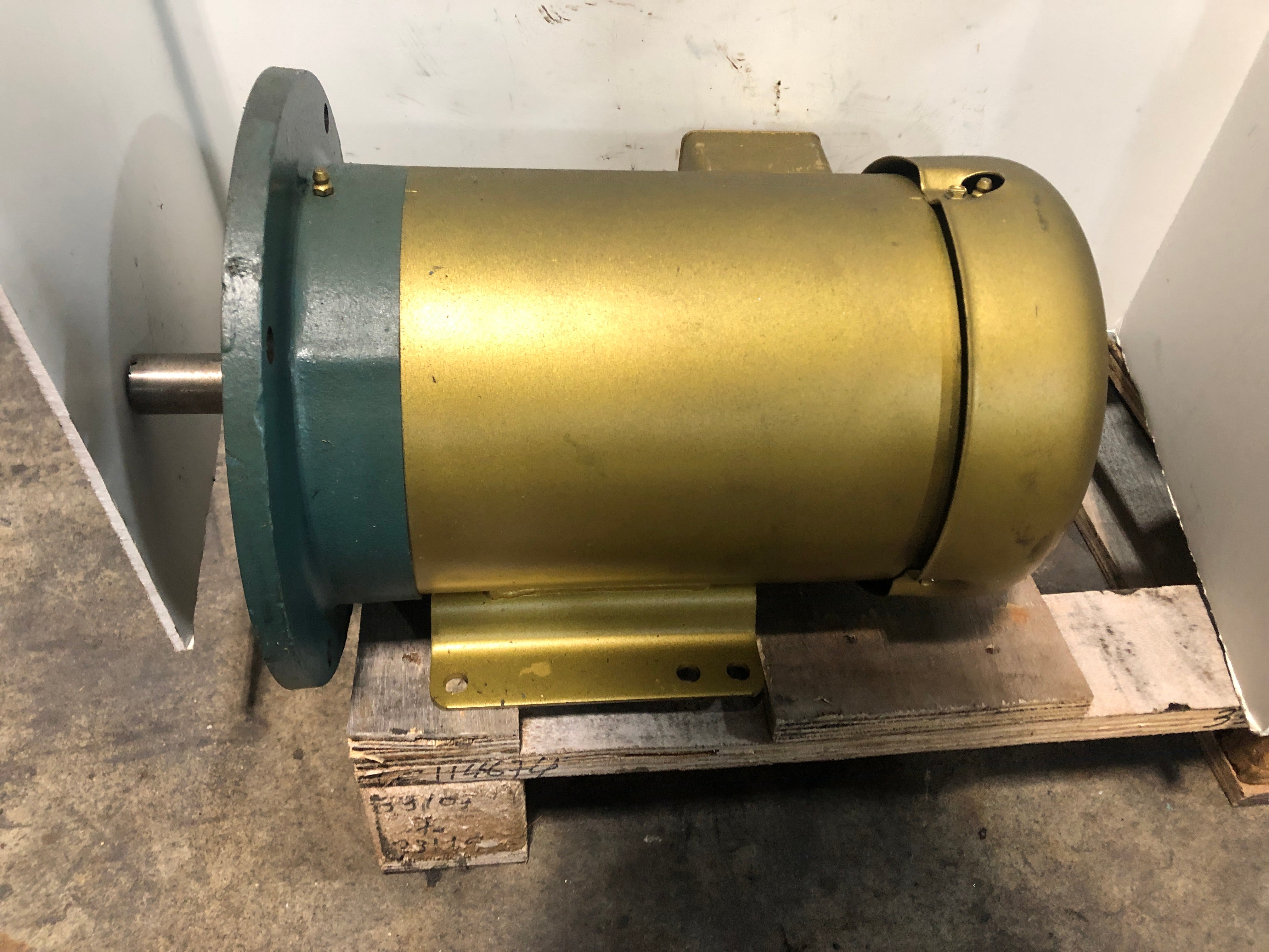 Baldor EM3611T Industrial Motor 3 HP 1760 RPM 182T Frame 3 PH