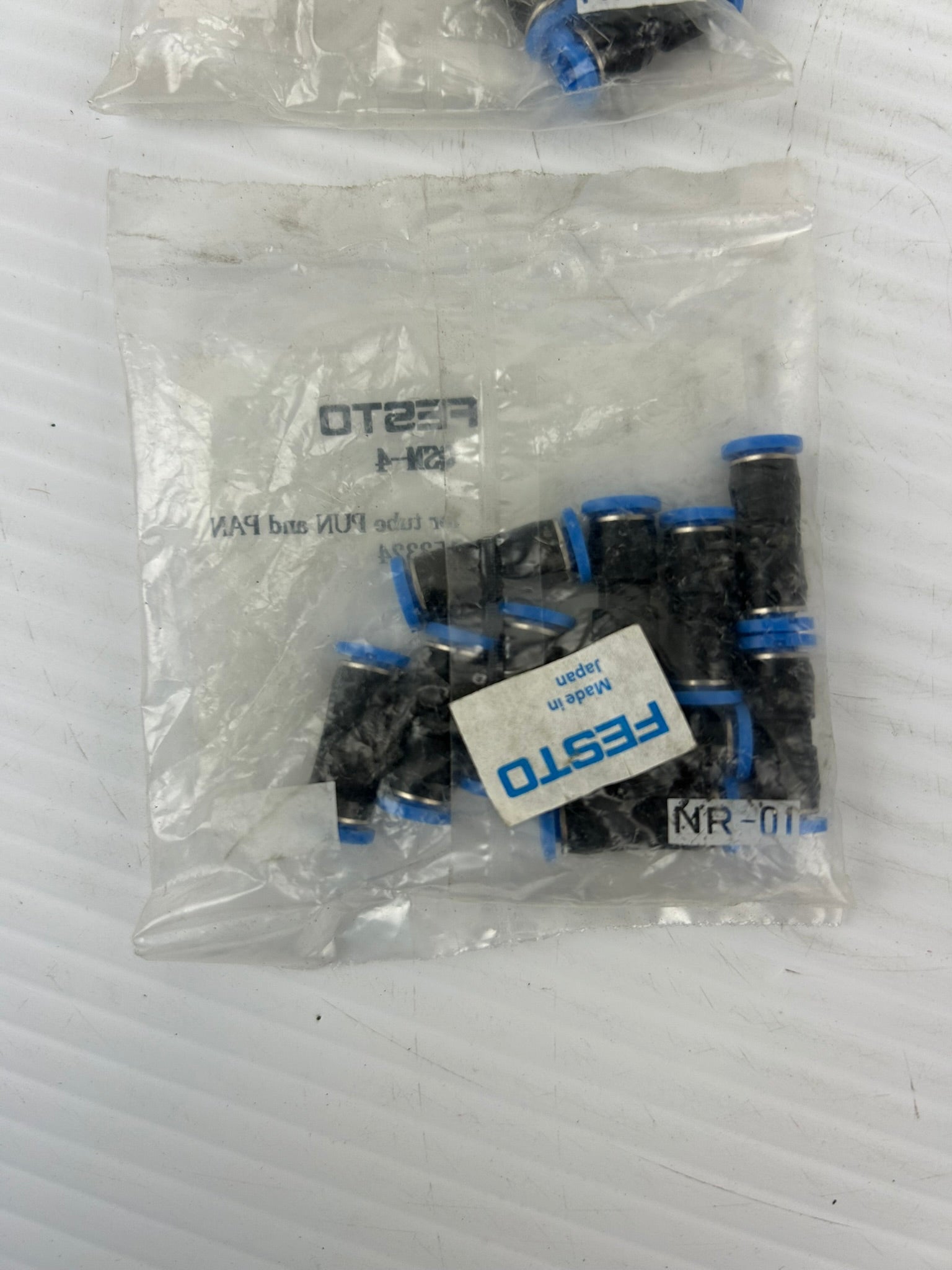 Festo QSM-4 Push In Connector 153324 - Lot of 20