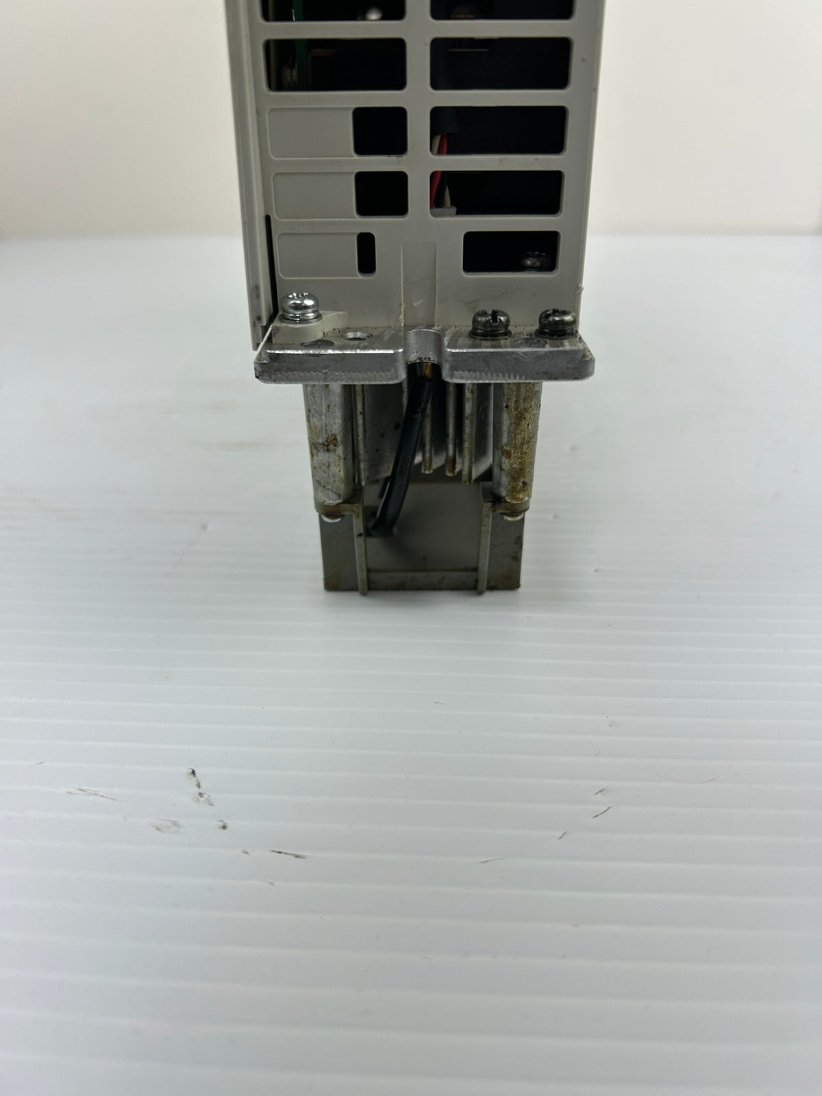 Mitsubishi MDS-C1-V2-2020-N Servo Drive Unit 2.0kW 155V 3PH - No Cover