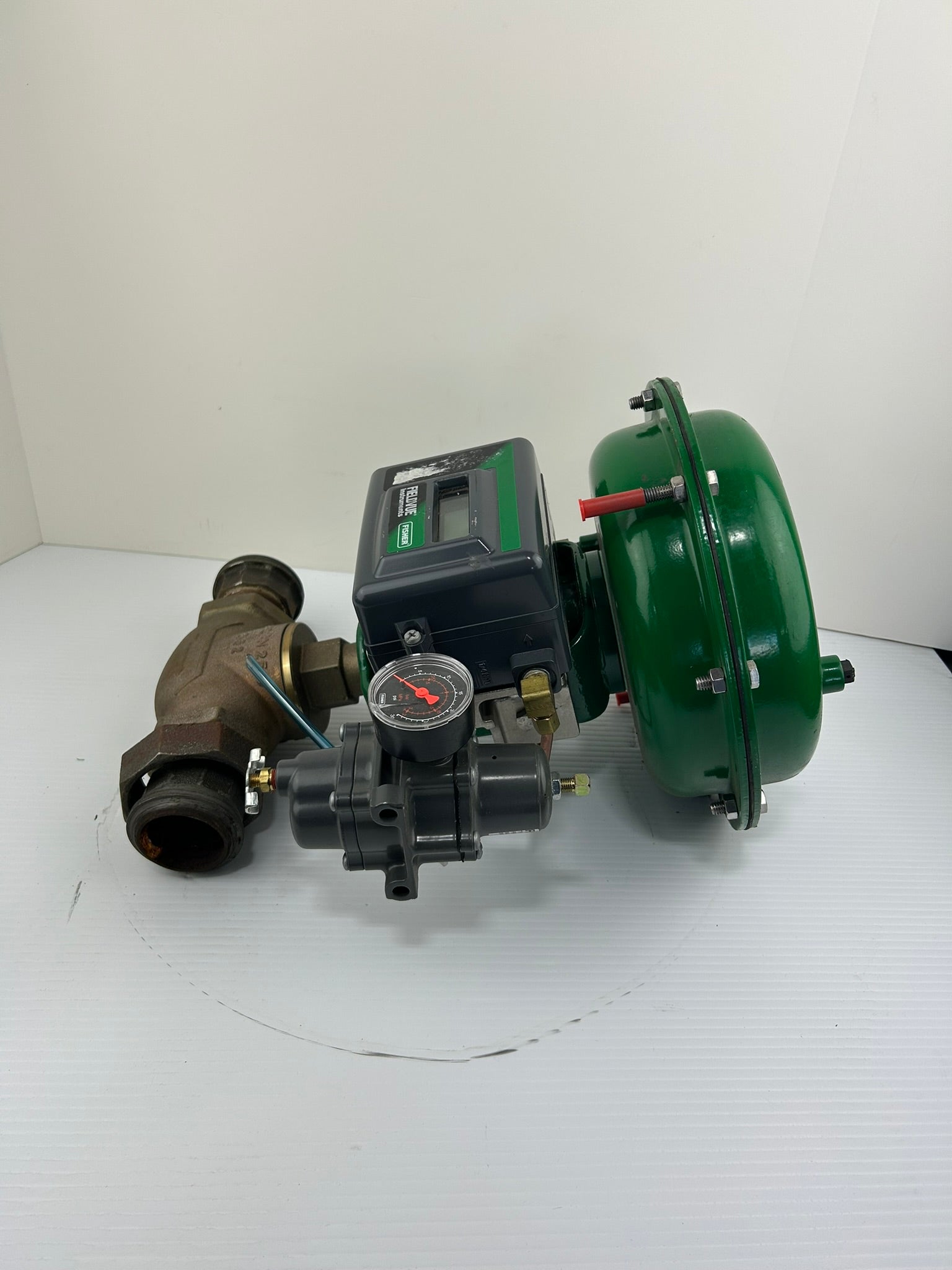 Fisher Baumann Fieldvue Pneumatic Valve 24548 DVC2000