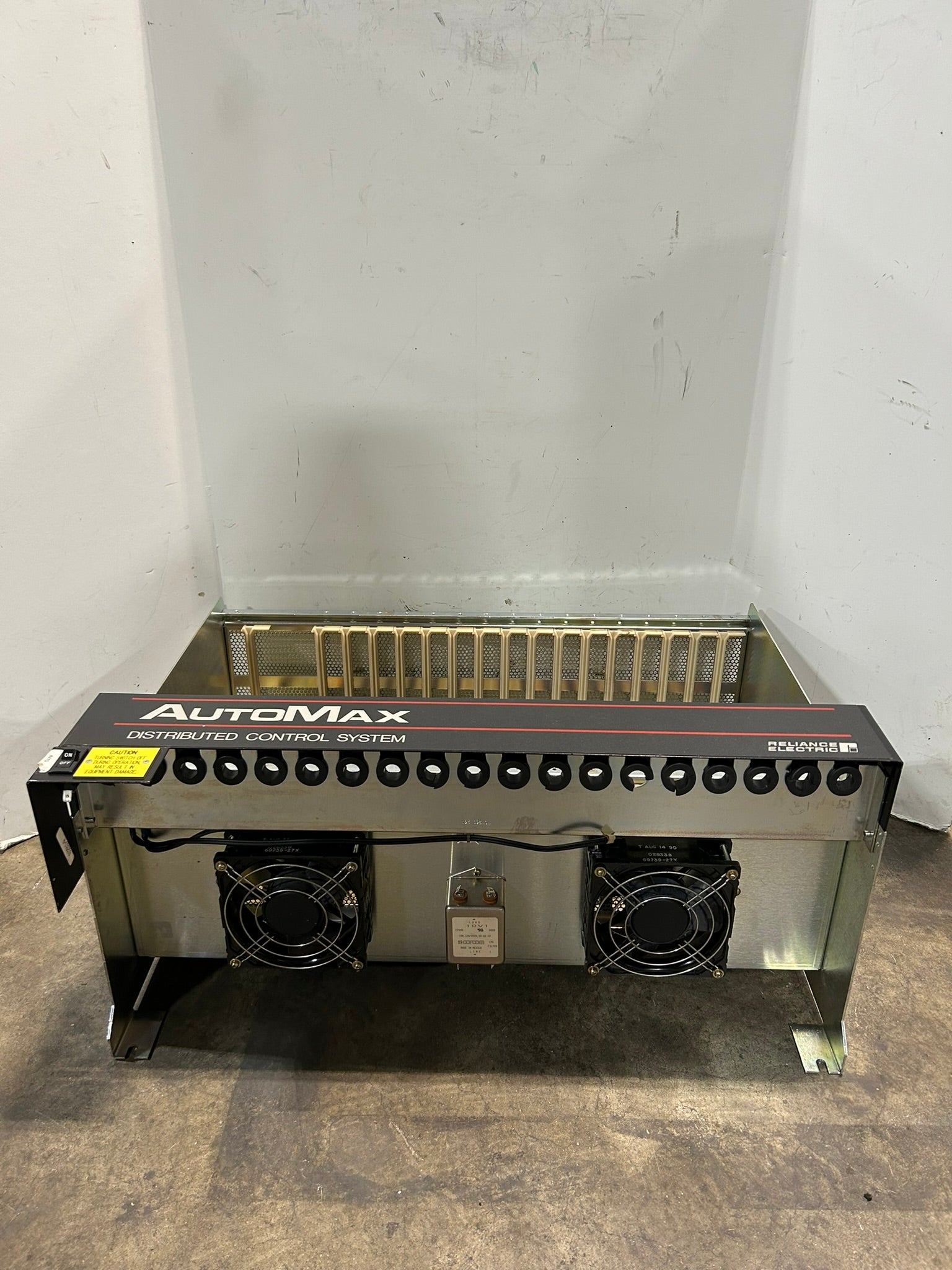 Reliance Electric 57C331 Automax Rack Distributed Control System 803456-8R D2710