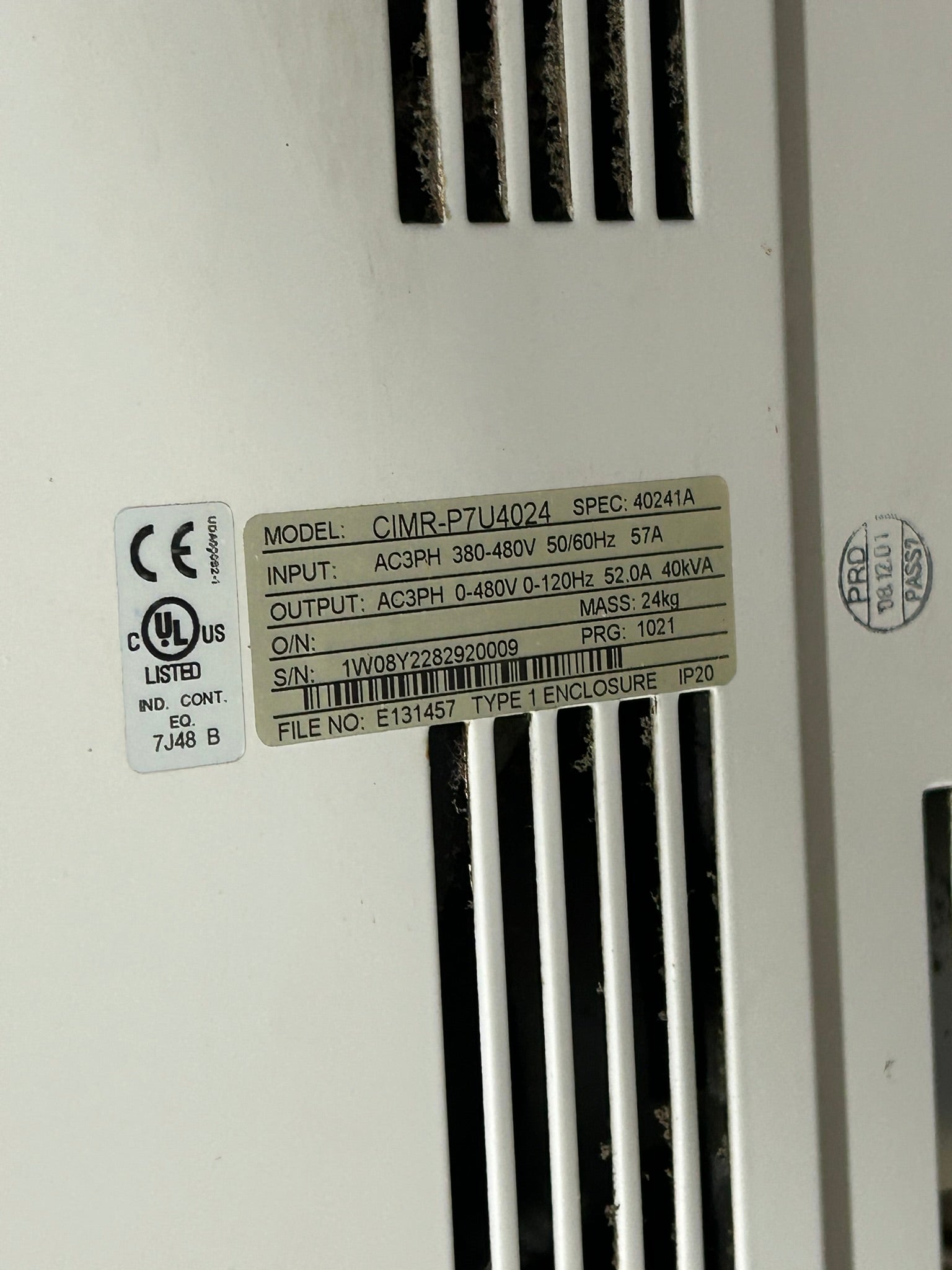 Yaskawa CIMR-P7U4024 AC Drive Varispeed P7 Type 1 Enclosure
