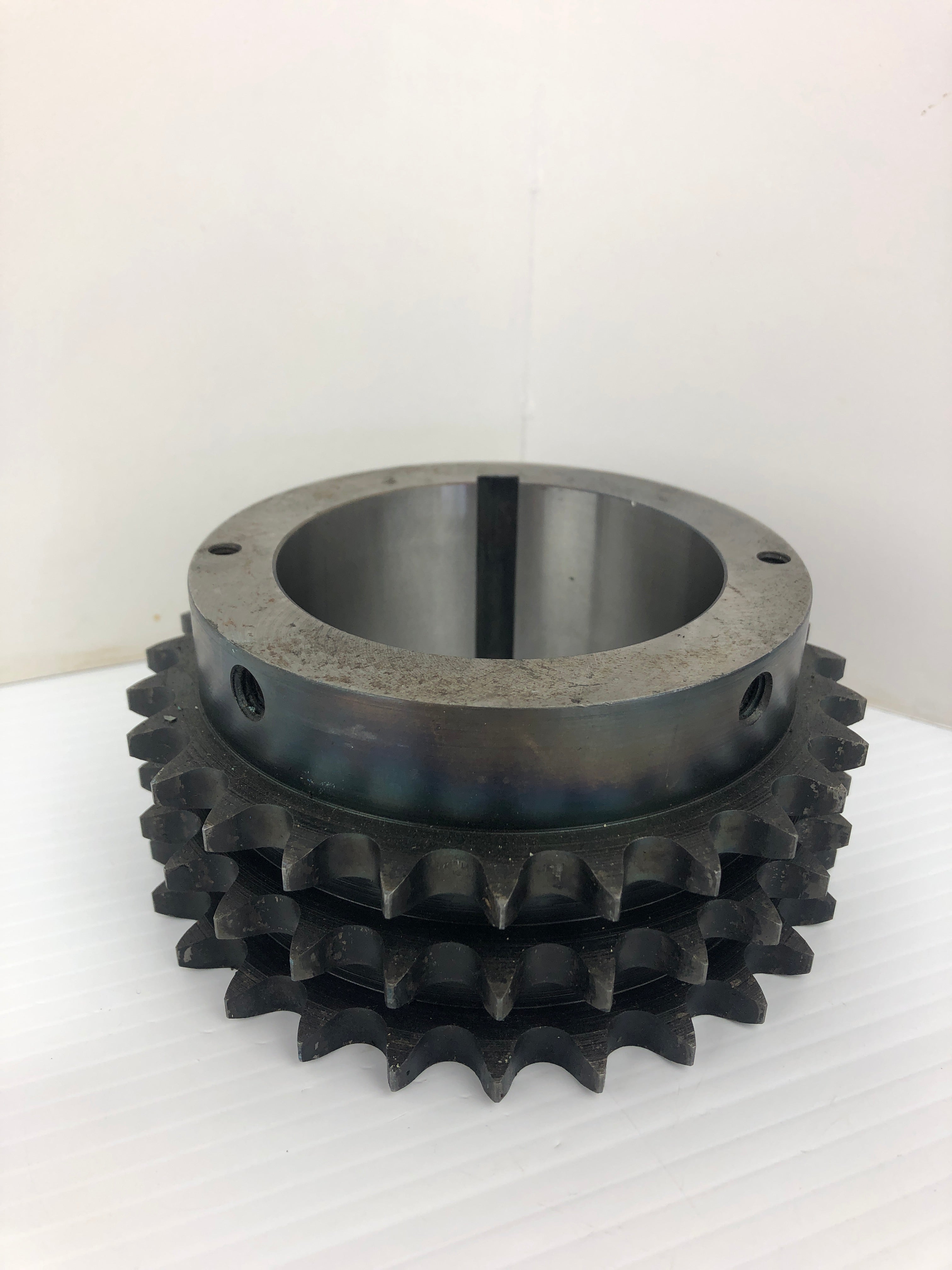 Keyed Sprocket Gear 27 Teeth 3 Rows 4.620" OD 3.350" ID