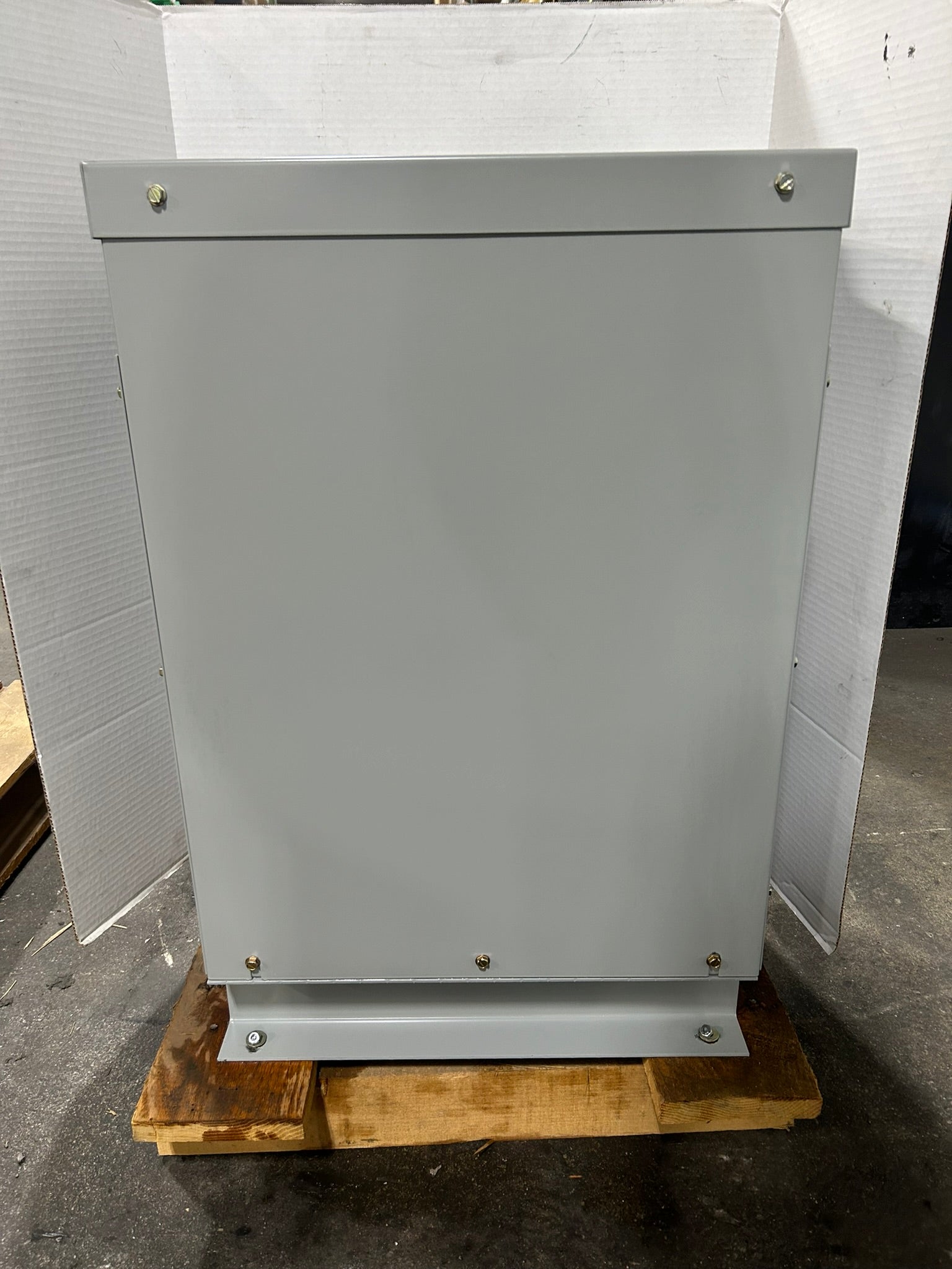 Federal Pacific 36B Dry Type Transformer FH7.5CEMD-3 7.5kVA 3PH 460V 230Y/133