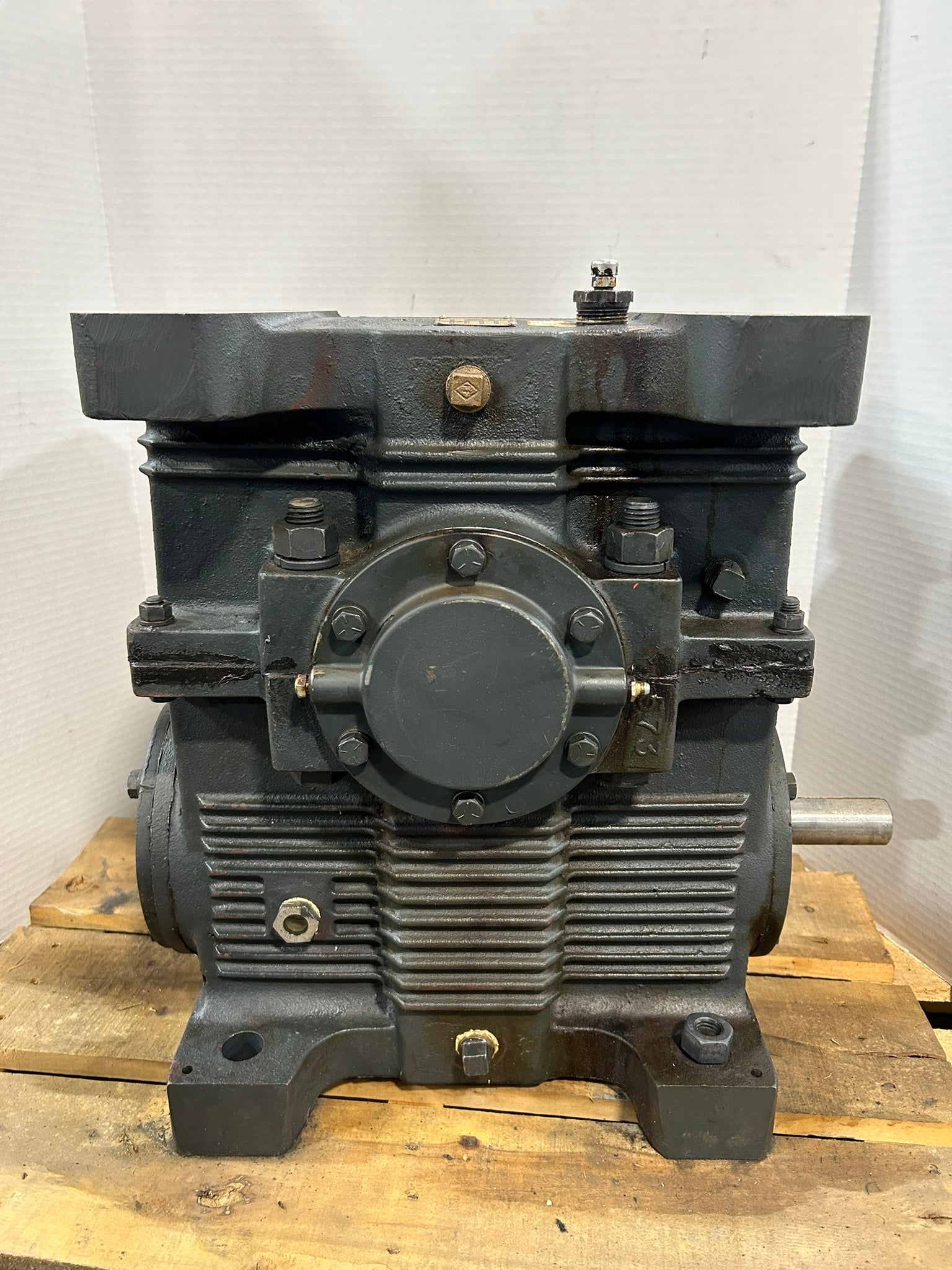 Delroyd E60 Gear Reducer 439297 - Shaft Length 4-1/2" x Shaft Diameter 2"
