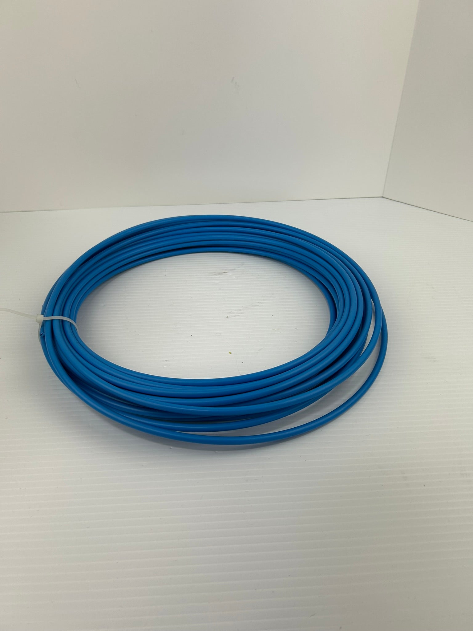 Festo PLN-1/4 Blue Plastic Tubing ~540 Feet Long Pneumatic 150 PSI 10 bar at RT