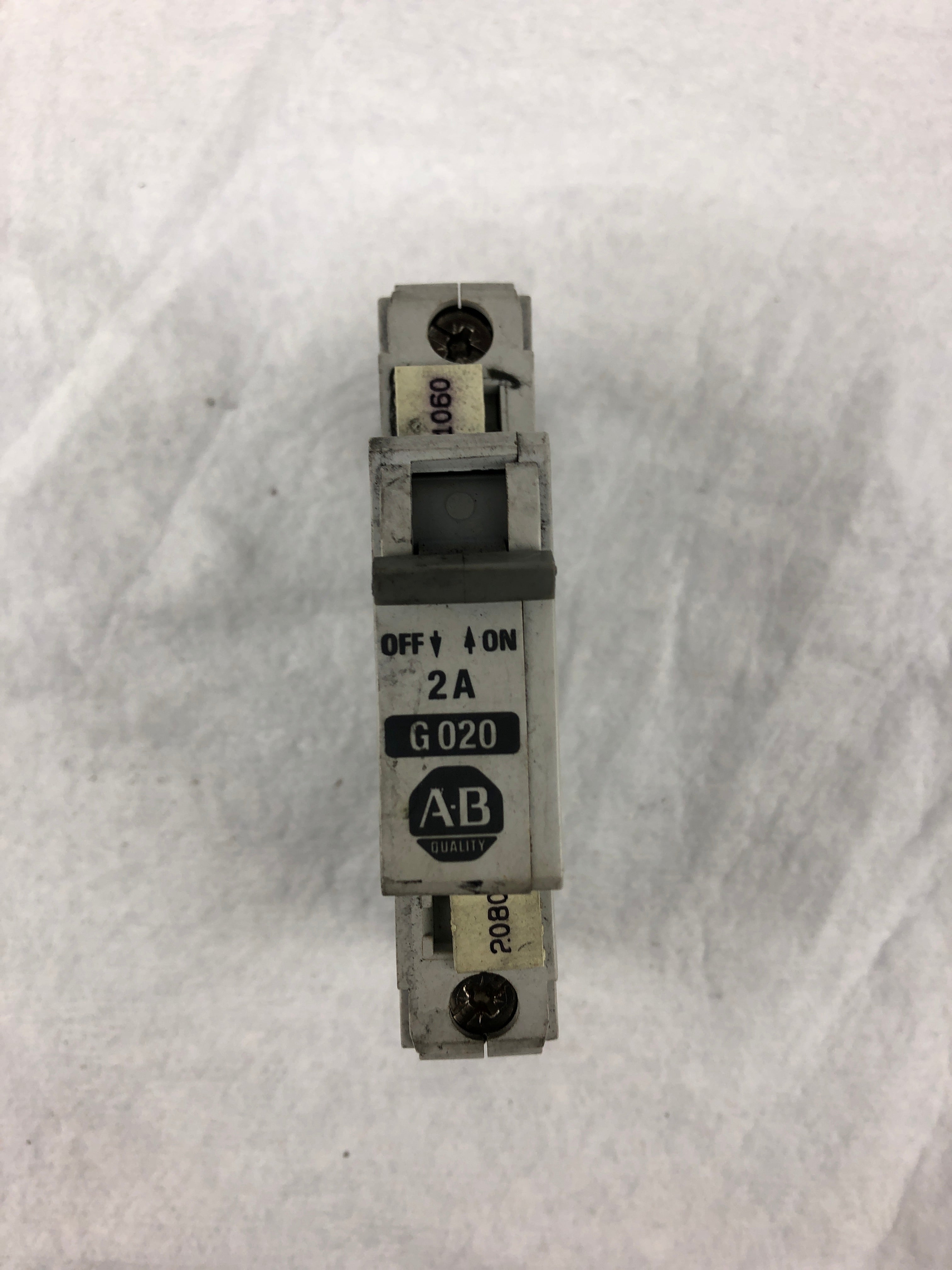 Allen-Bradley 1492-CB1 Single Pole Circuit Breaker G020 Series B 2A