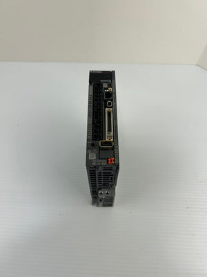 Mitsubishi MR-J4-40A MELSERVO-J4 400W AC Servo Drive Amplifier 200-240V