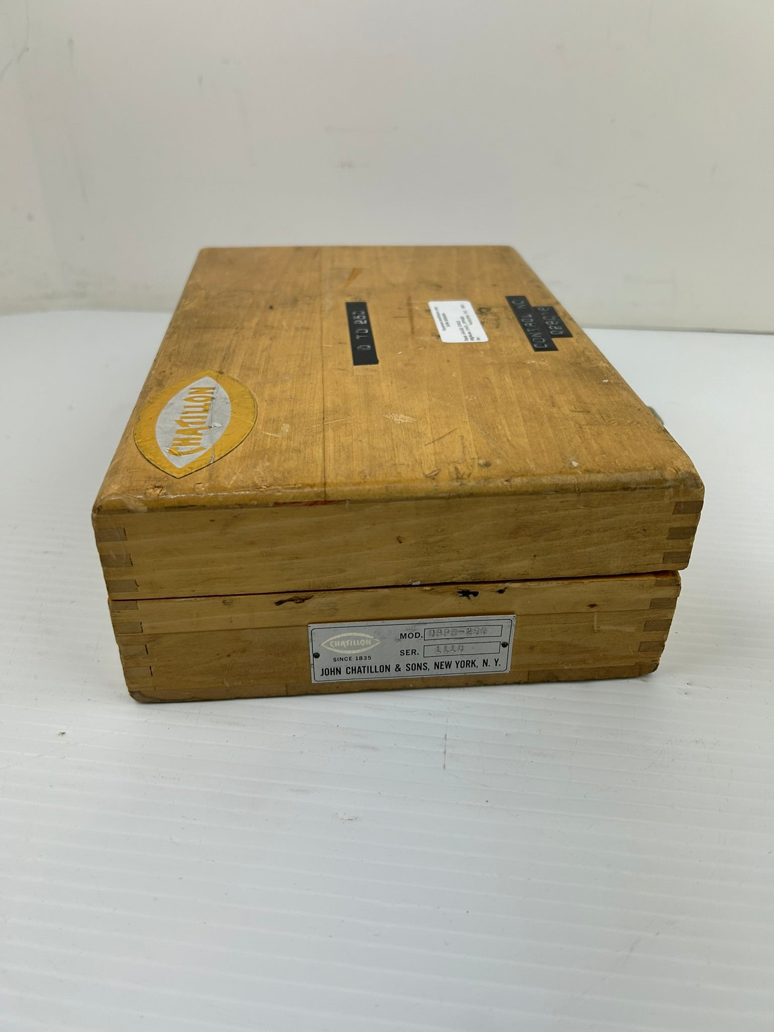 Chatillon DPPH-250 Gauge Force with Case