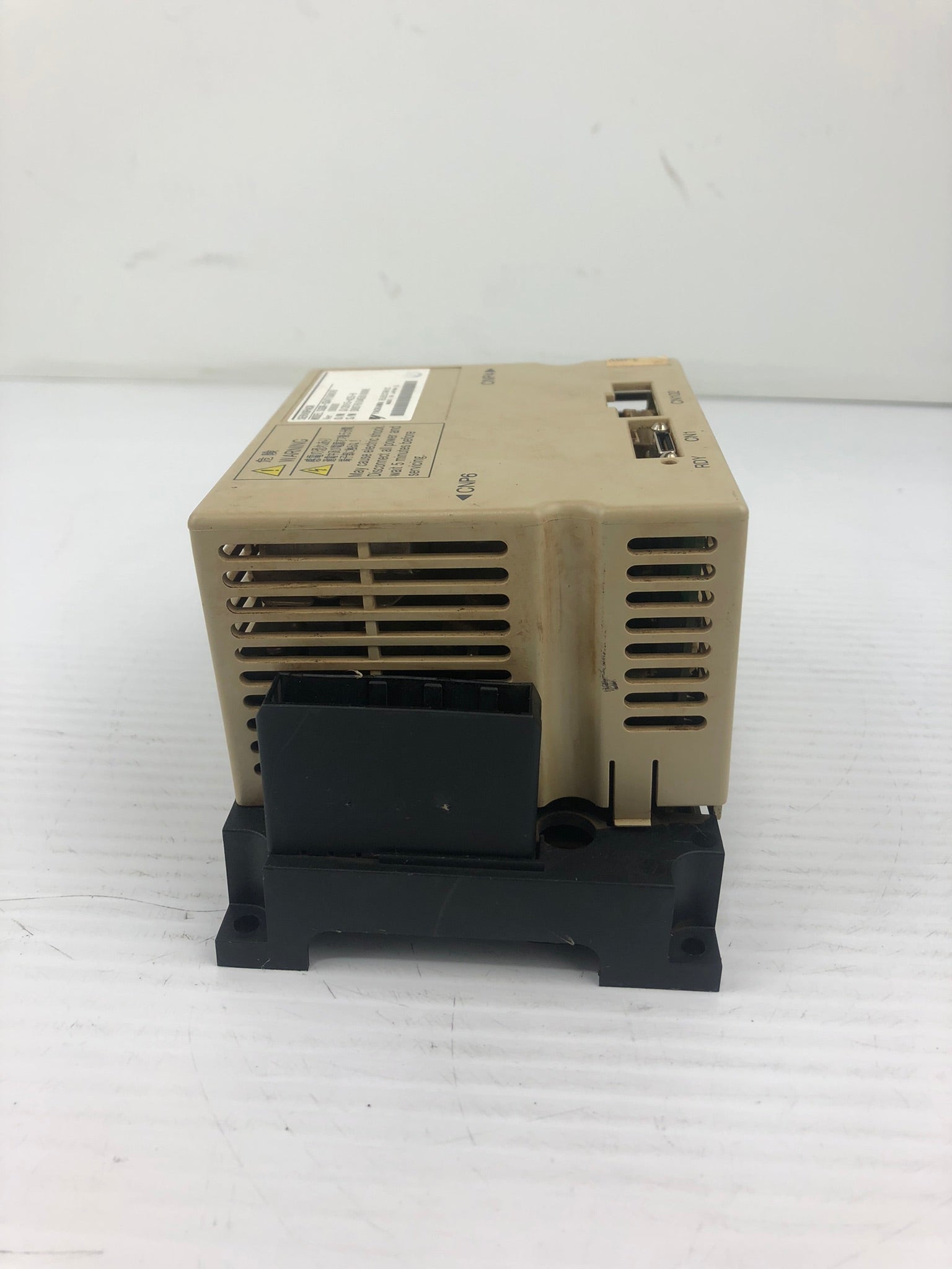 Yaskawa Servopack SGDR-SDA710A01B Servo Driver