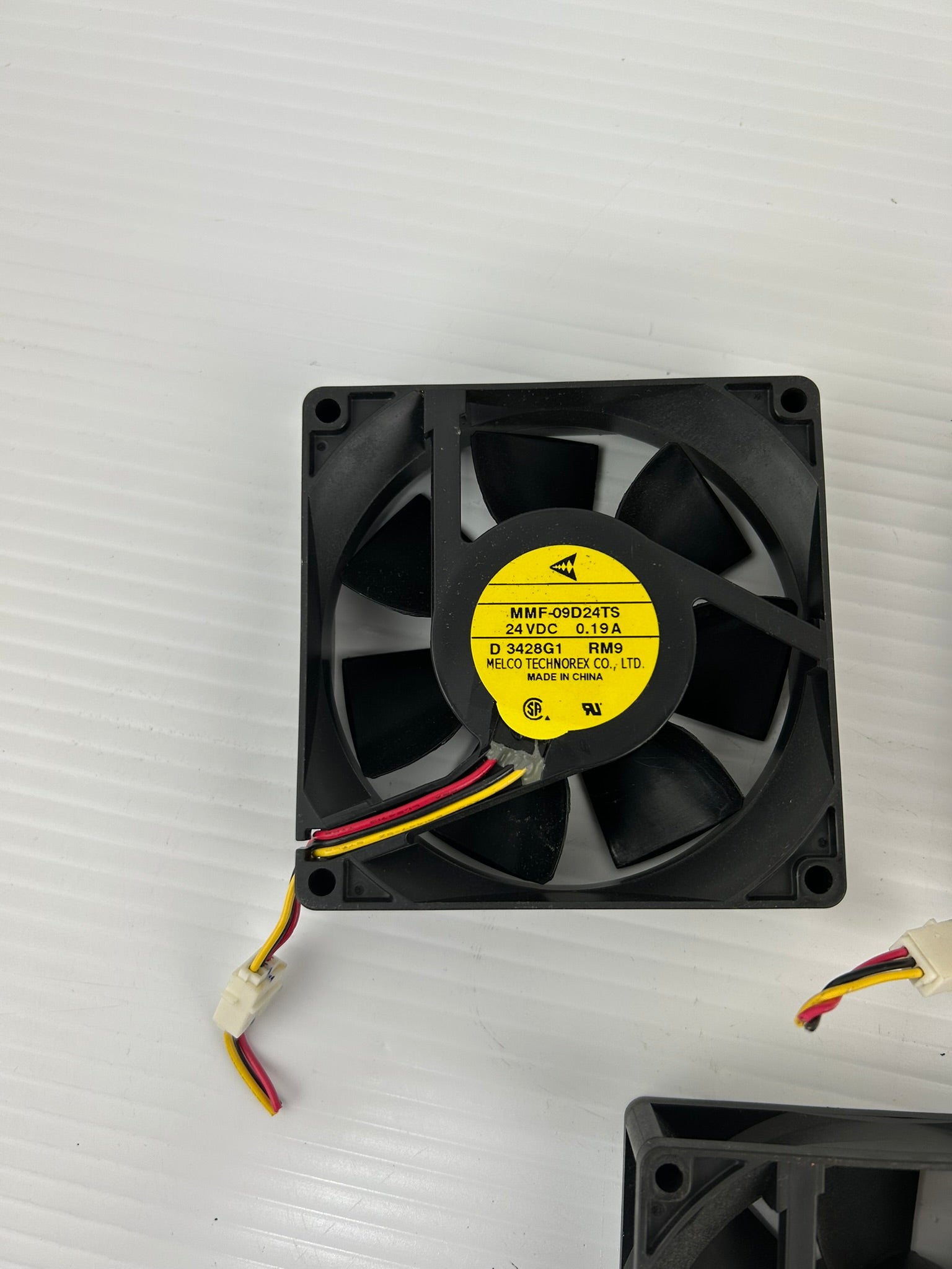 Melco Technorex Co MMF-09D24TS Inverter Drive Cooling Fan 24VDC 0.19A - Lot of 3