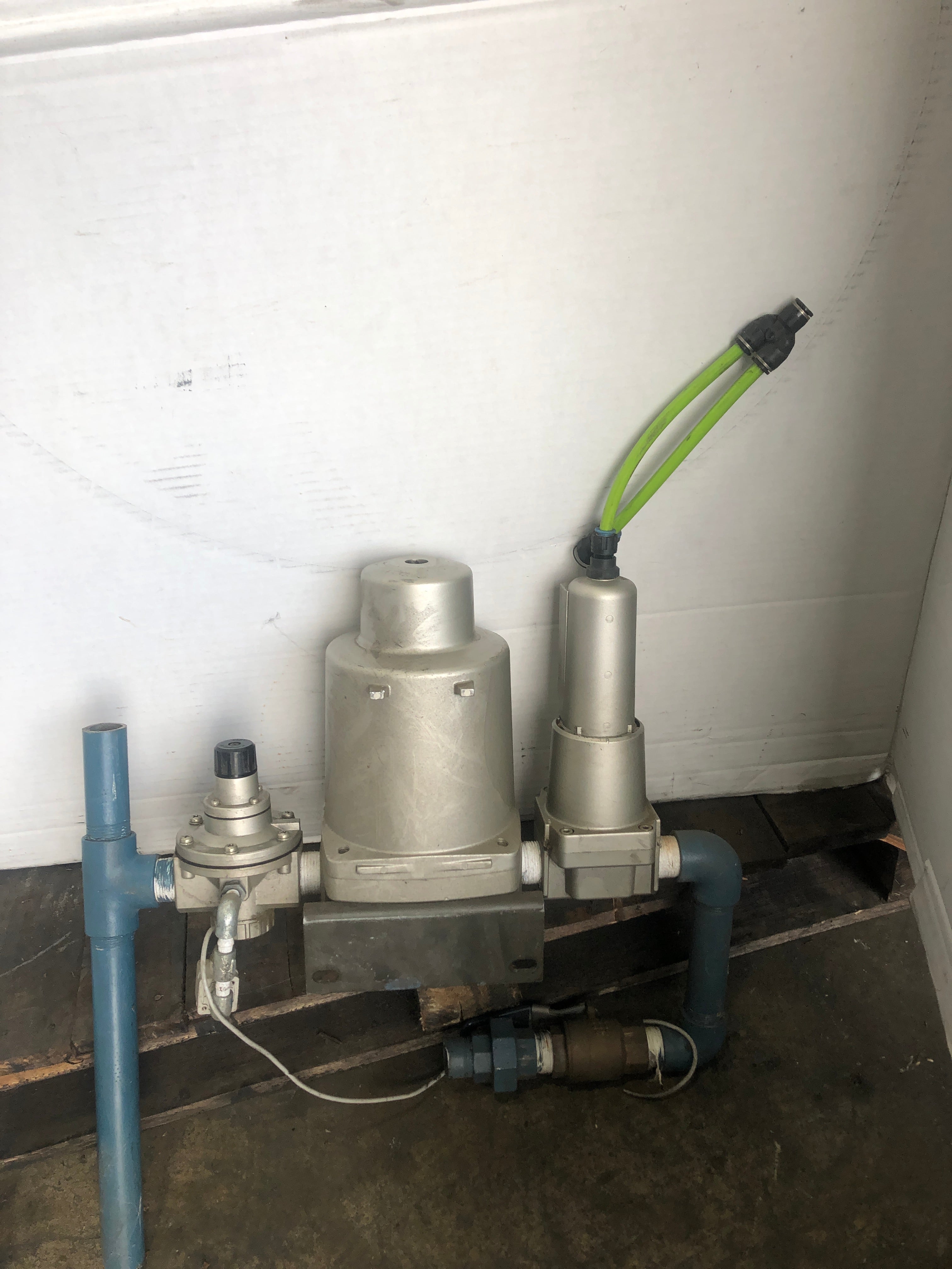 SMC AM650-10BD-R Mist Separator Assembly With AF60-10BD-2R Pneumatic Cylinder