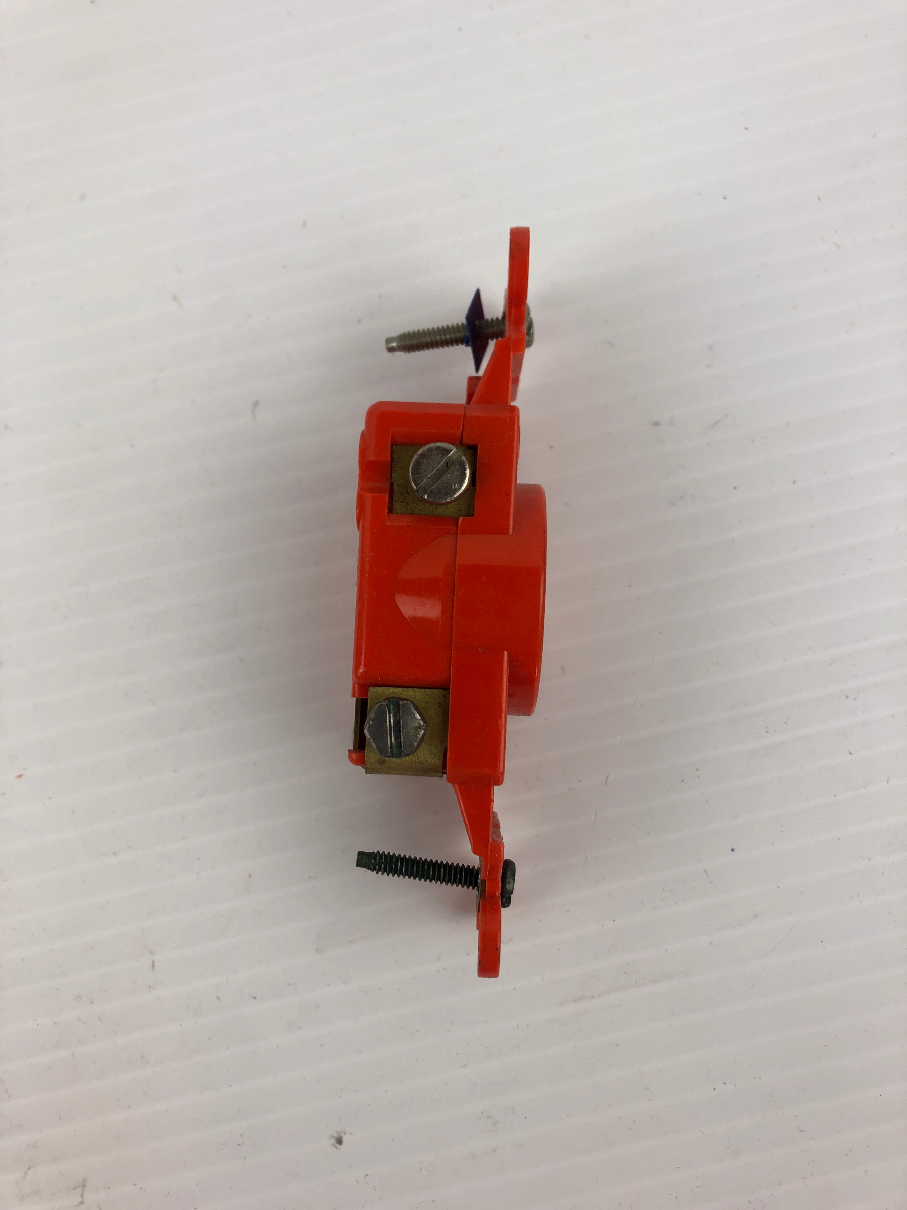 Eagle Orange Outlet Receptacle 15A 125V - Lot of 3