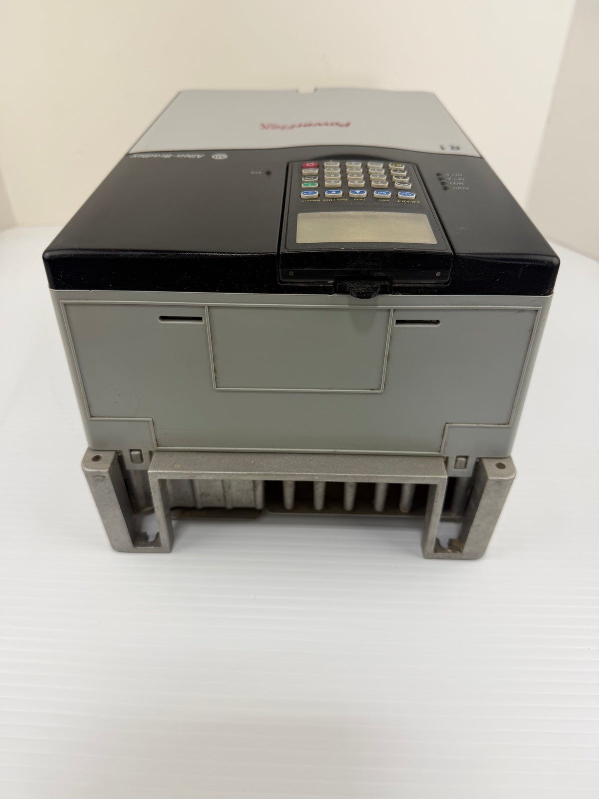 Allen Bradley PowerFlex 70 20AD034A0AYNANC0 Series A 20 HP 480V