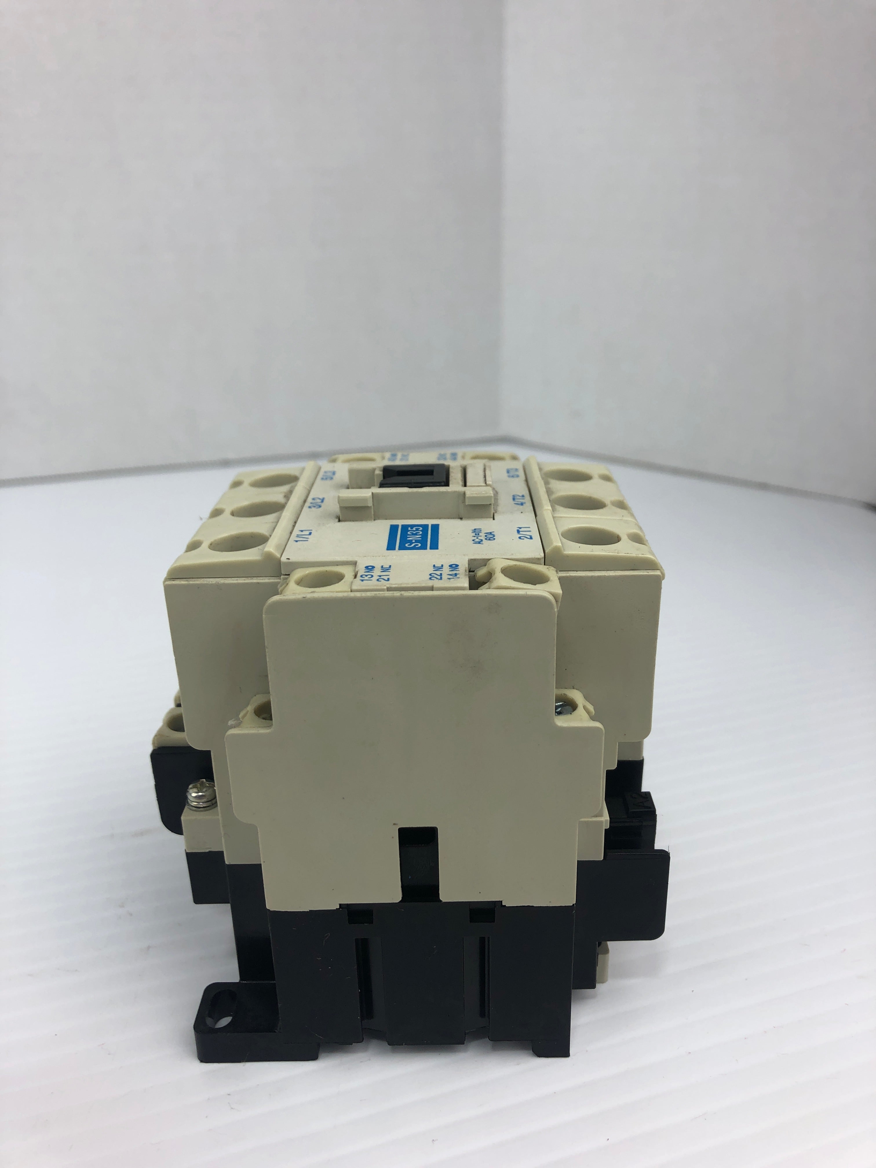 Mitsubishi S-N35 Magnetic Contactor 110-600V 60A