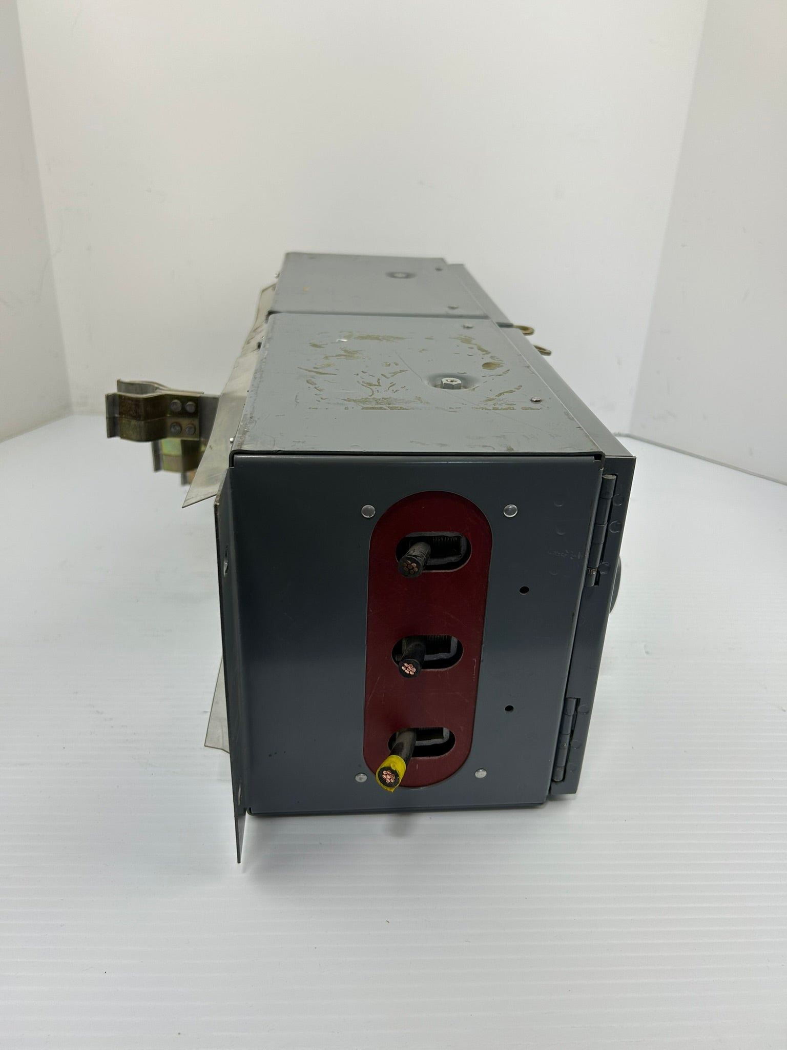 Square D QMB Saflex Twin Unit 100 Amp 3 Pole 600 VAC QMB-3610-T with 3 Fuses