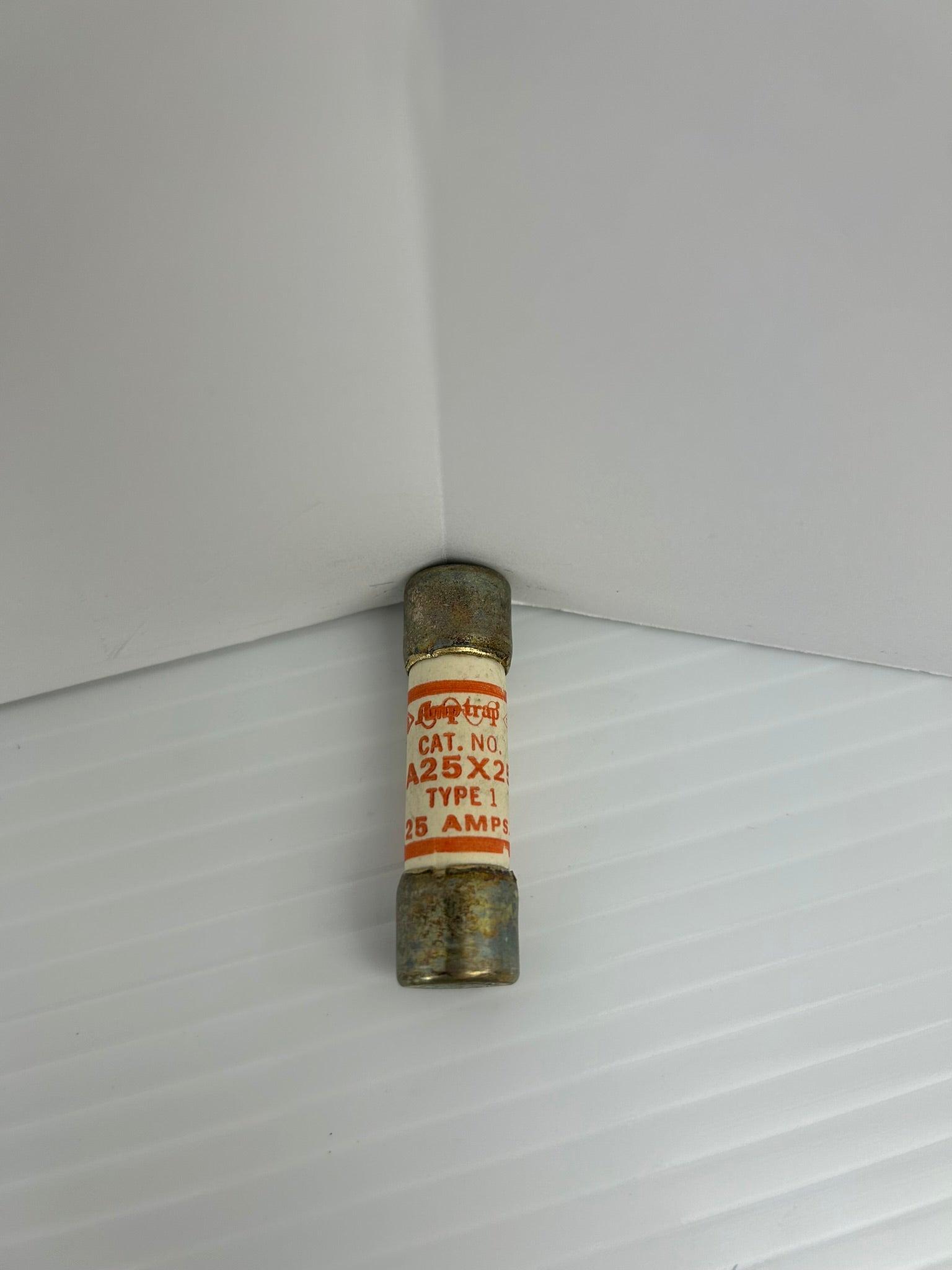 Shawmut A25X25 Amp-Trap Fuse 25A Type 1 300V - Box of 8