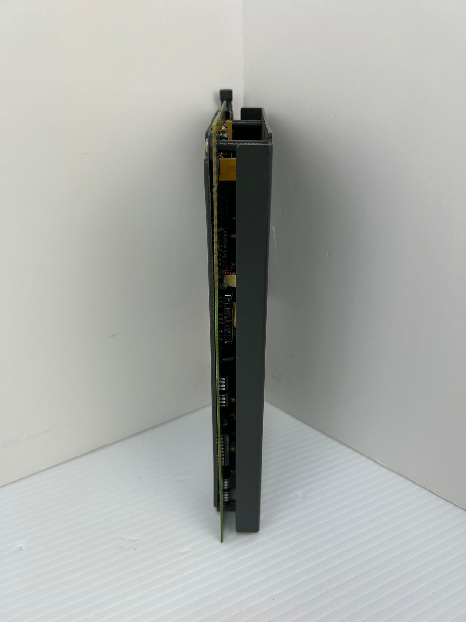Allen-Bradley 1771-0FE2 Analog Output Module Series B Rev P01 5VDC 1.4A