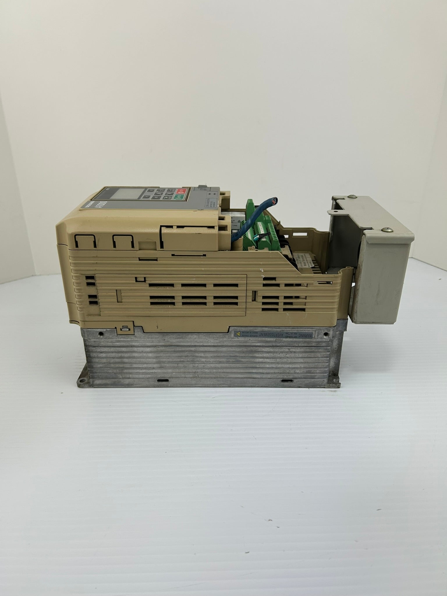 Yaskawa Electric CIMR-AU4A0023FAA Industrial AC Drive Rev E