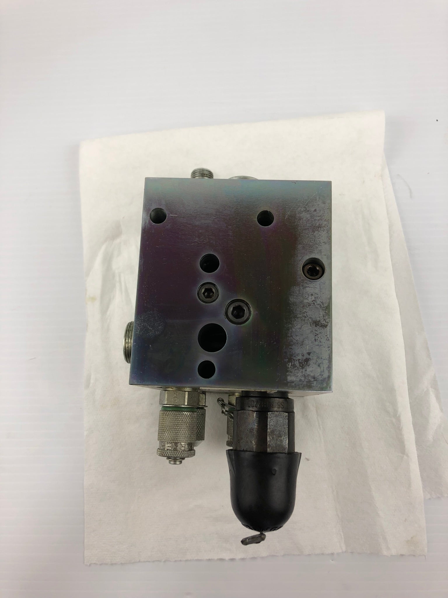 Rexroth Valve Block IH15EB-10/WDBU2-S200/M/V R901108065
