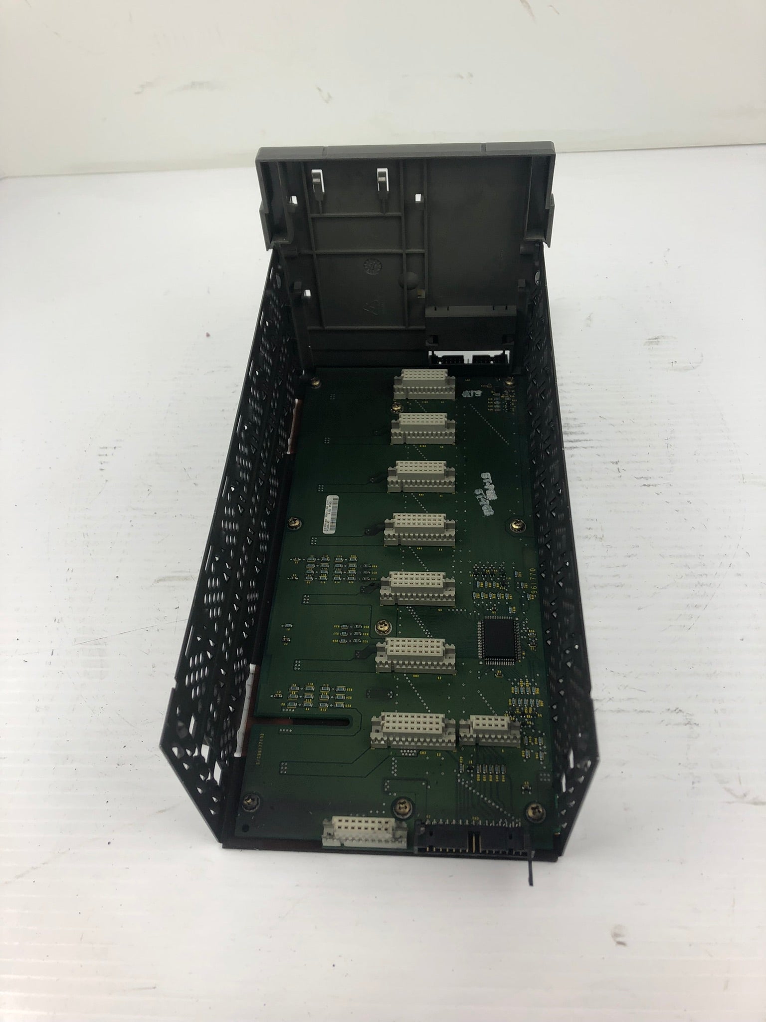 Allen-Bradley 1746-A7 SLC 500 7-Slot Rack PLC Series B