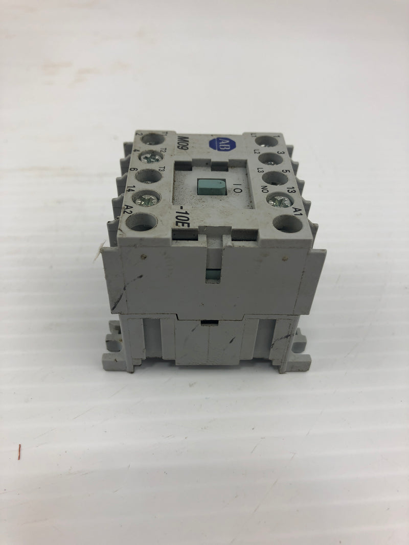 Allen-Bradley 100-MO9NZ*3 Series A Contactor