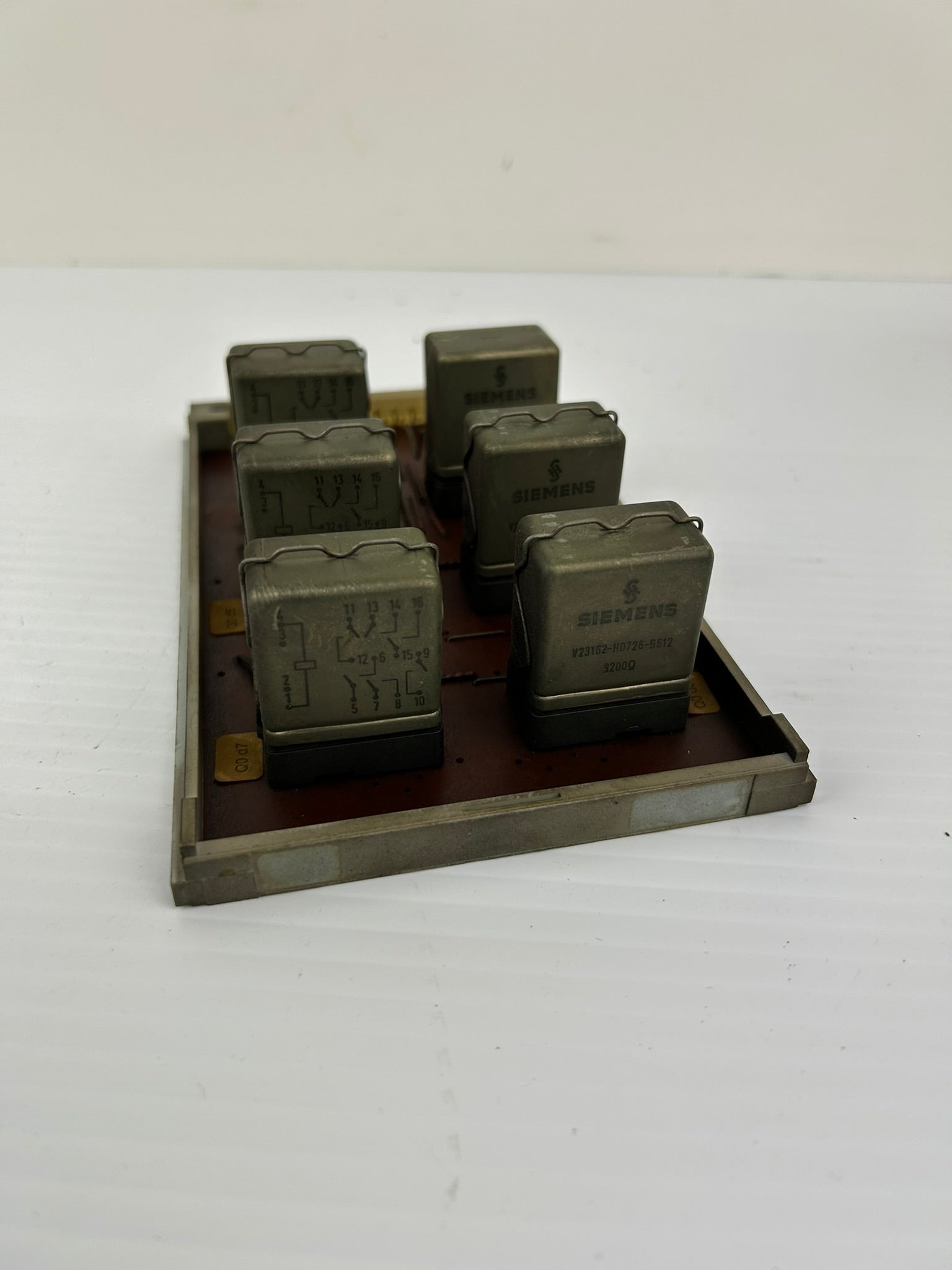 Barmag Electronic E6/00 Circuit Board with 6 Relays E600