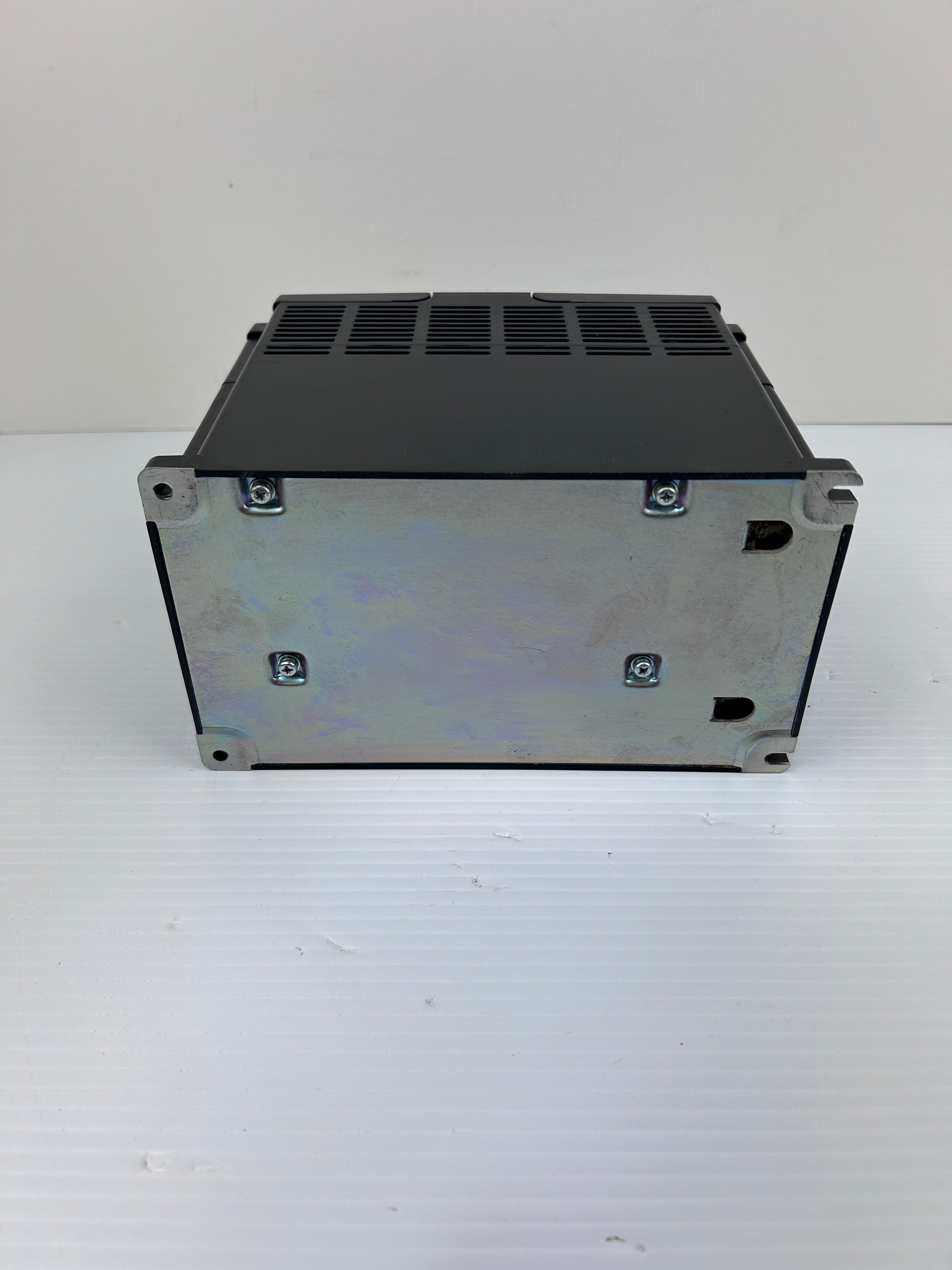 Eaton MVX005A0-4 VFD AC Drive 5HP 380-480V 3PH MVX9000 Sensorless Vector