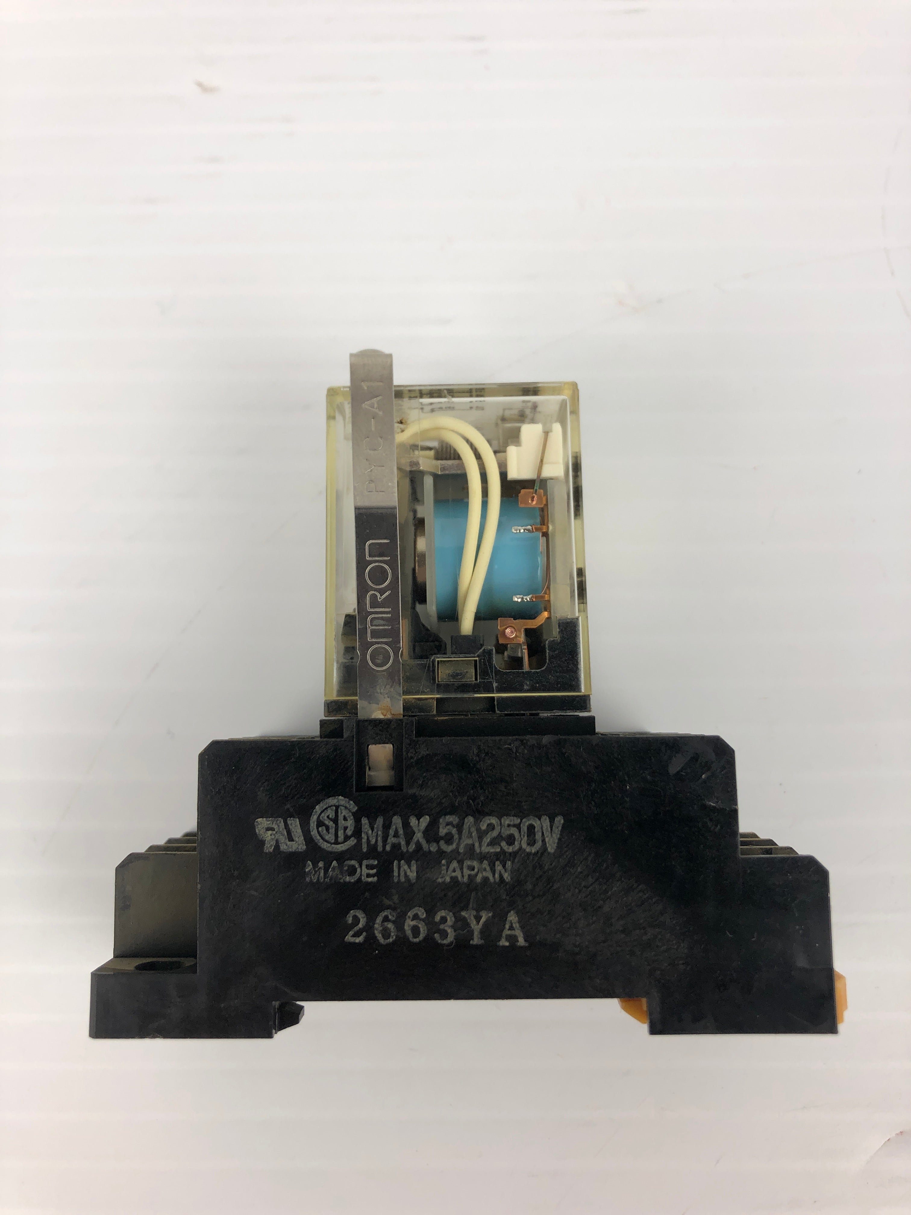 Omron MY4N-D2 Relay 24VDC with Base 2663YA 250V 5A