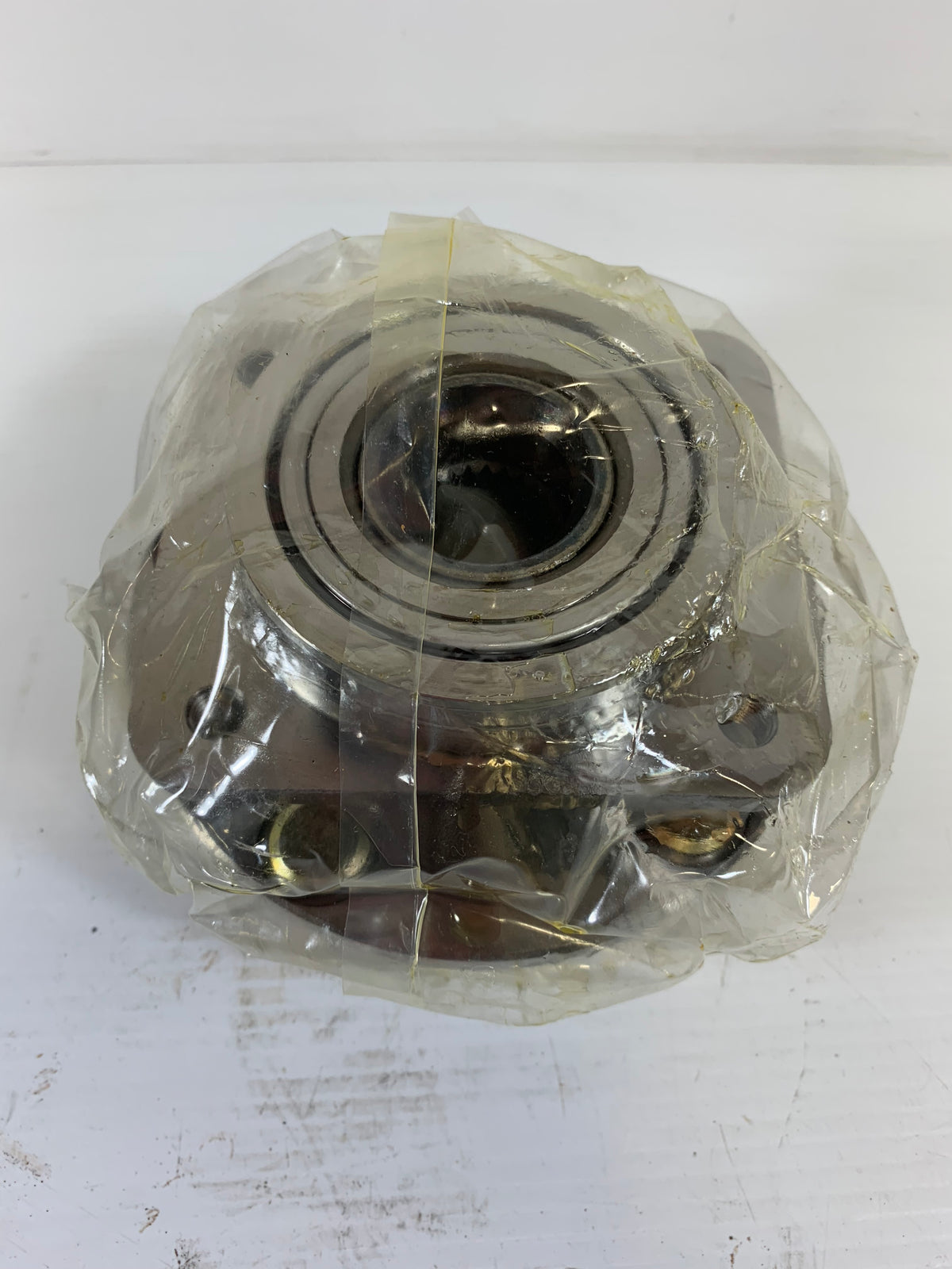 Federal Mogul 513074 Wheel Bearing and Hub Assembly