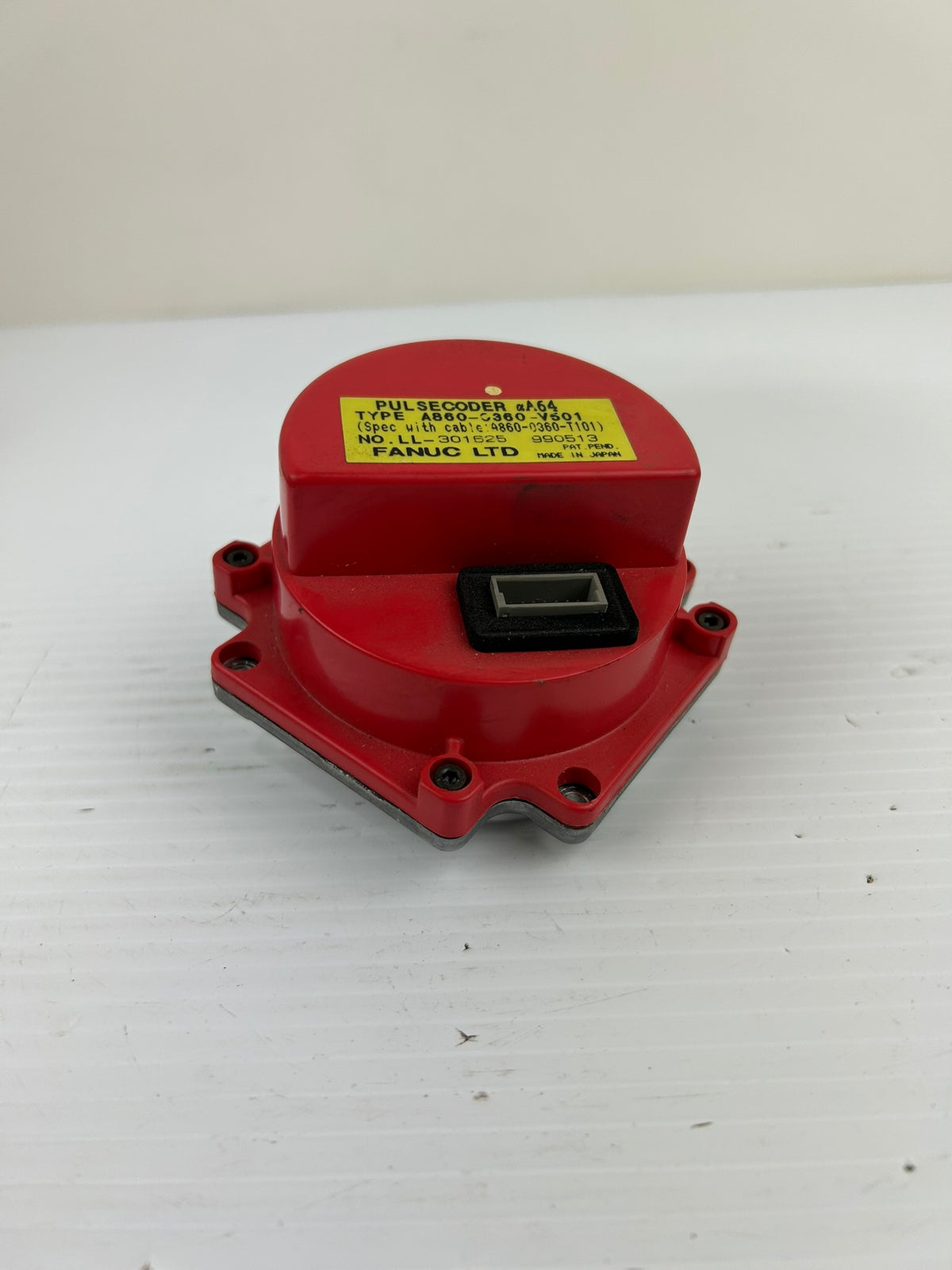 Fanuc A860-0360-V501 αA64 Pulse Coder CNC Servo Encoder