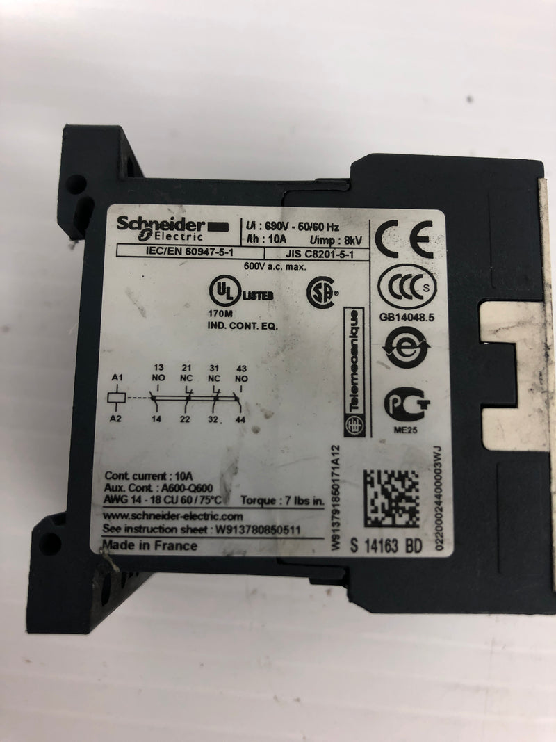 Schneider Electric CA3KN 22BD Control Relay 24V 10A 50/60Hz - Lot of 2