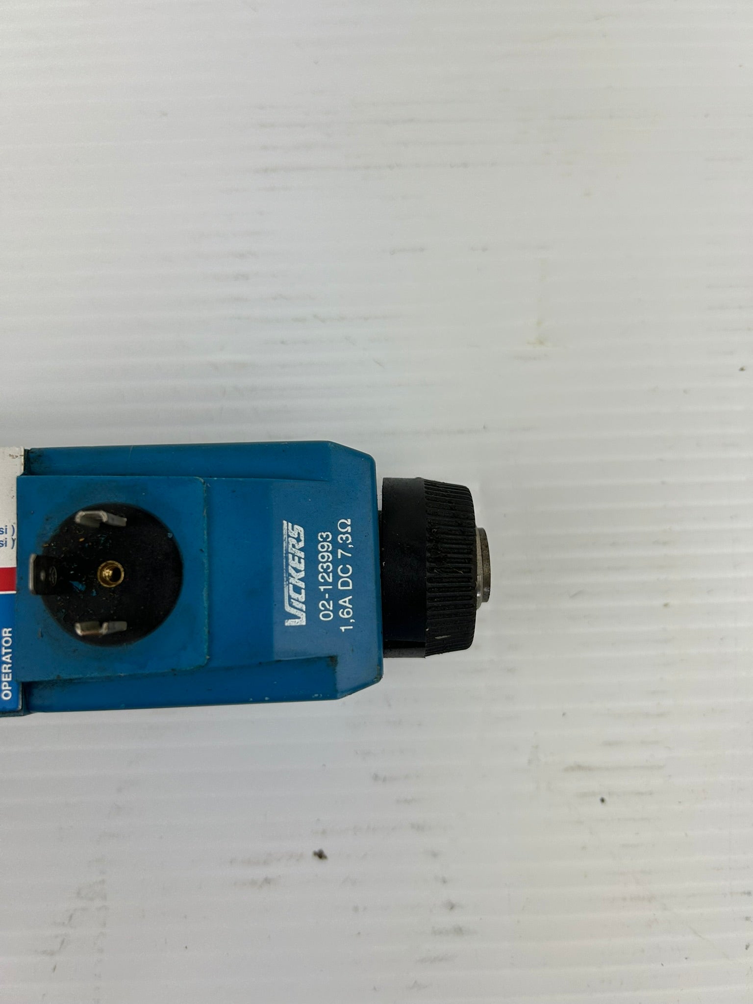 Vickers KDG4V 3 2C20N Z M U H7 60 Directional Control Valve 02-123993