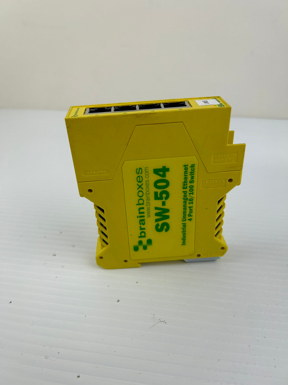 Brainboxes SW-504 Industrial Ethernet Switch 4 Port 10/100 DIN Rail Unmanaged
