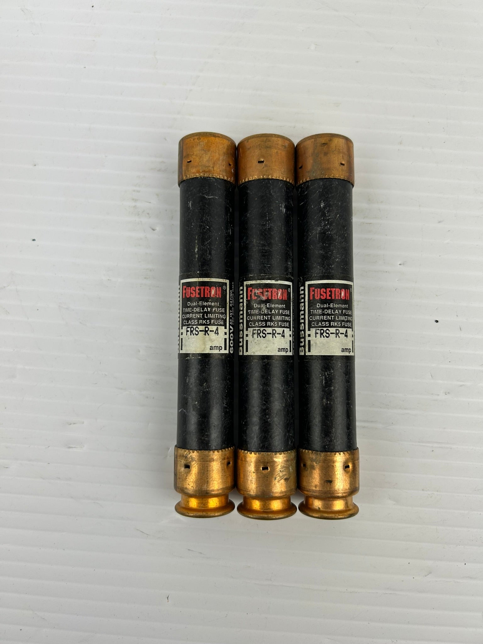 Cooper Bussmann FRS-R-4 Fusetron Dual Element Time Delay Fuse 600V 4A - Lot of 3