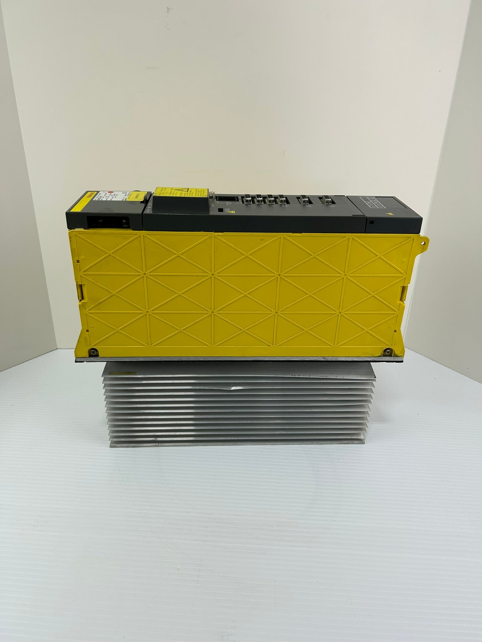 Fanuc A06B-6079-H106 Servo Amplifier Module 1 Axis 230V CNC Drive